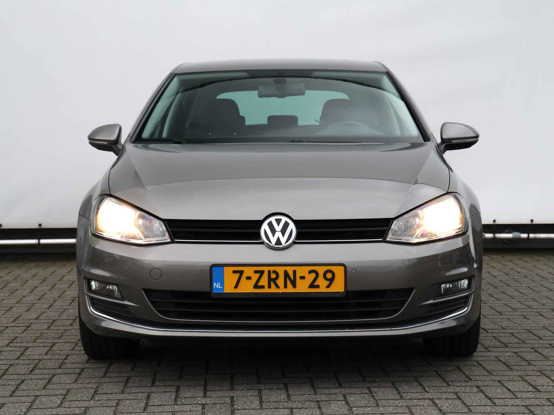 Volkswagen Golf 1.2 TSI Business Edition 105PK I Navigatie I Stoelverwarming I Cruise control I Spiegelpakket I Trekhaak - 14/38