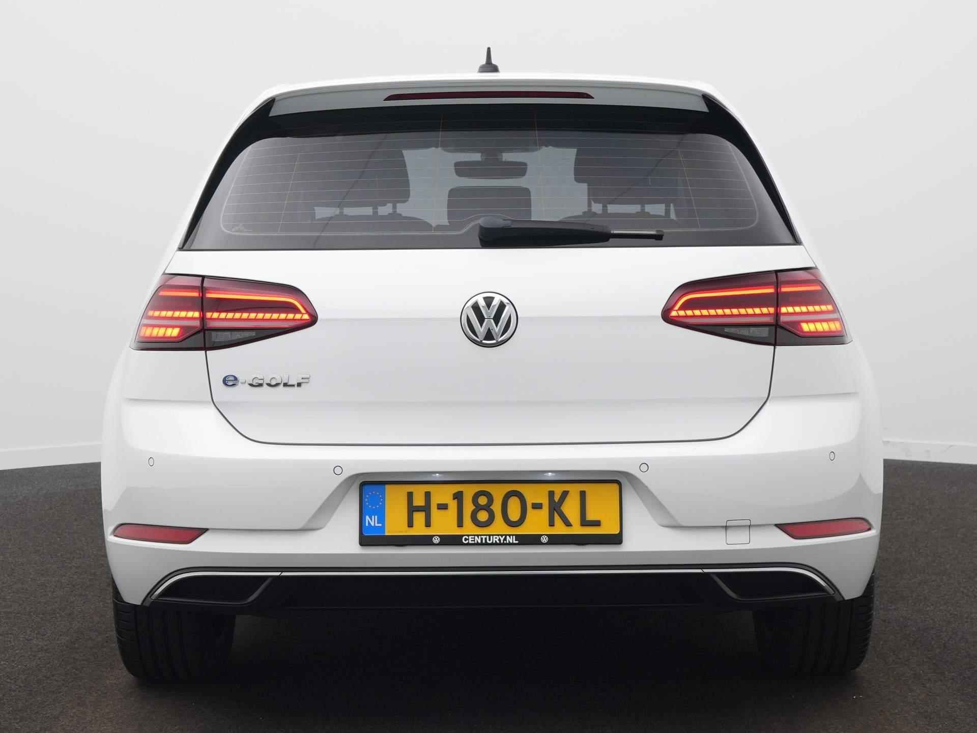 Volkswagen e-Golf E-DITION Navigatie - Cruise - 17 Inch - 6/45