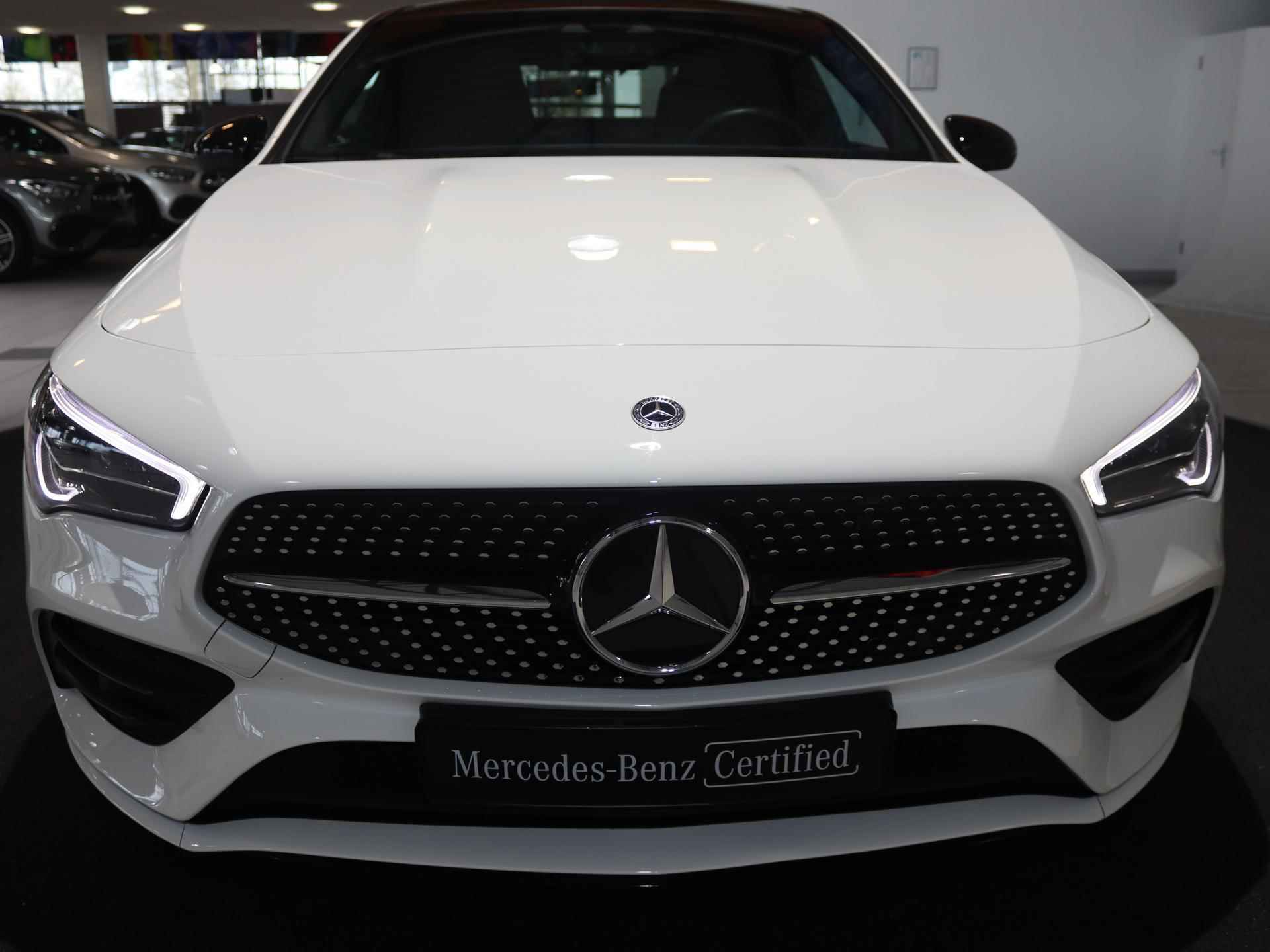 Mercedes-Benz CLA-klasse 250 e AMG Line | Panoramadak | Night pakket | Sfeerverlichting | Apple carplay / Android auto | Achteruitrijcamera | Multibeam Led koplampen - 8/24