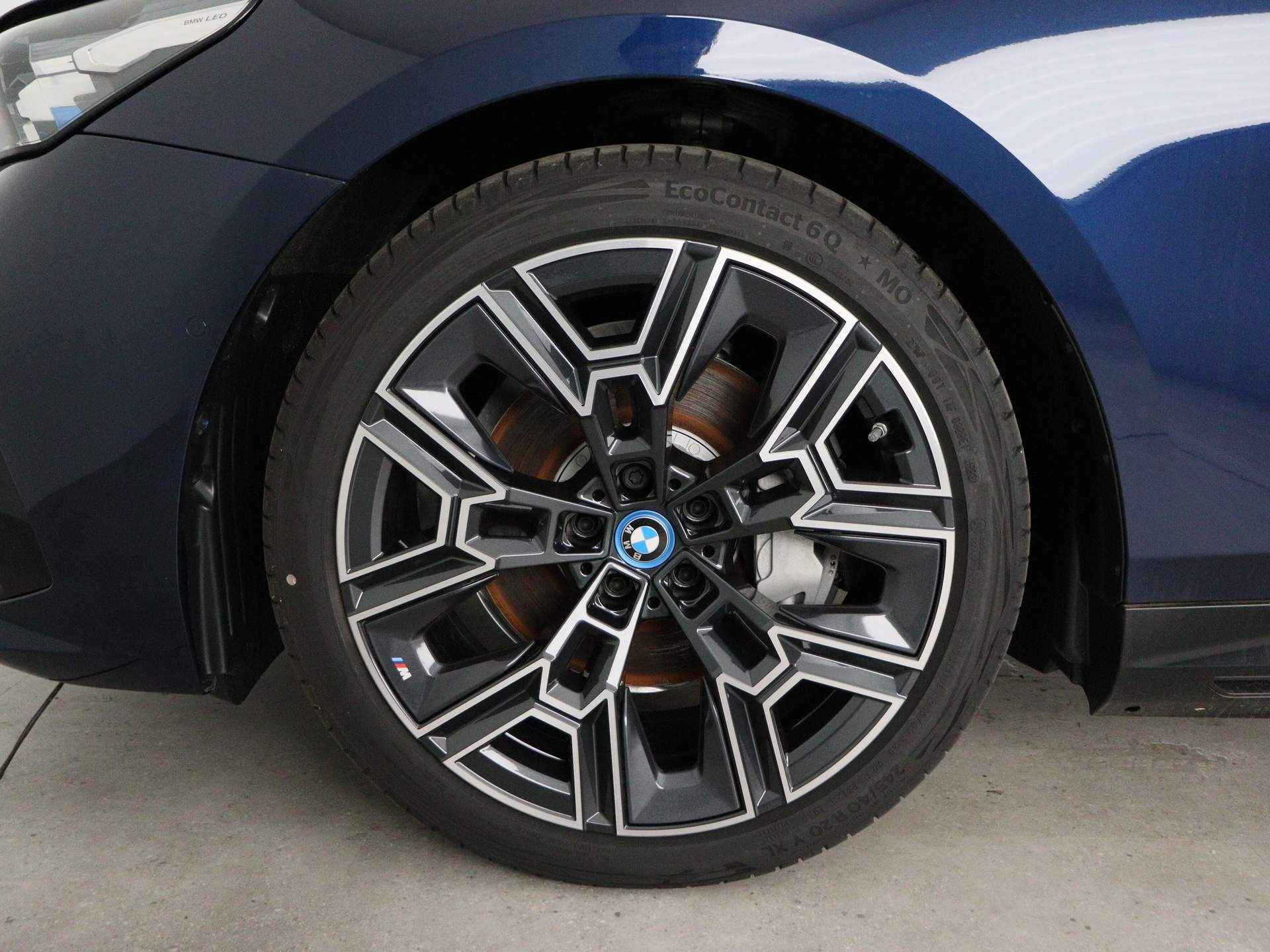 BMW i5 eDrive40 Sedan M Sportpakket - 20/24