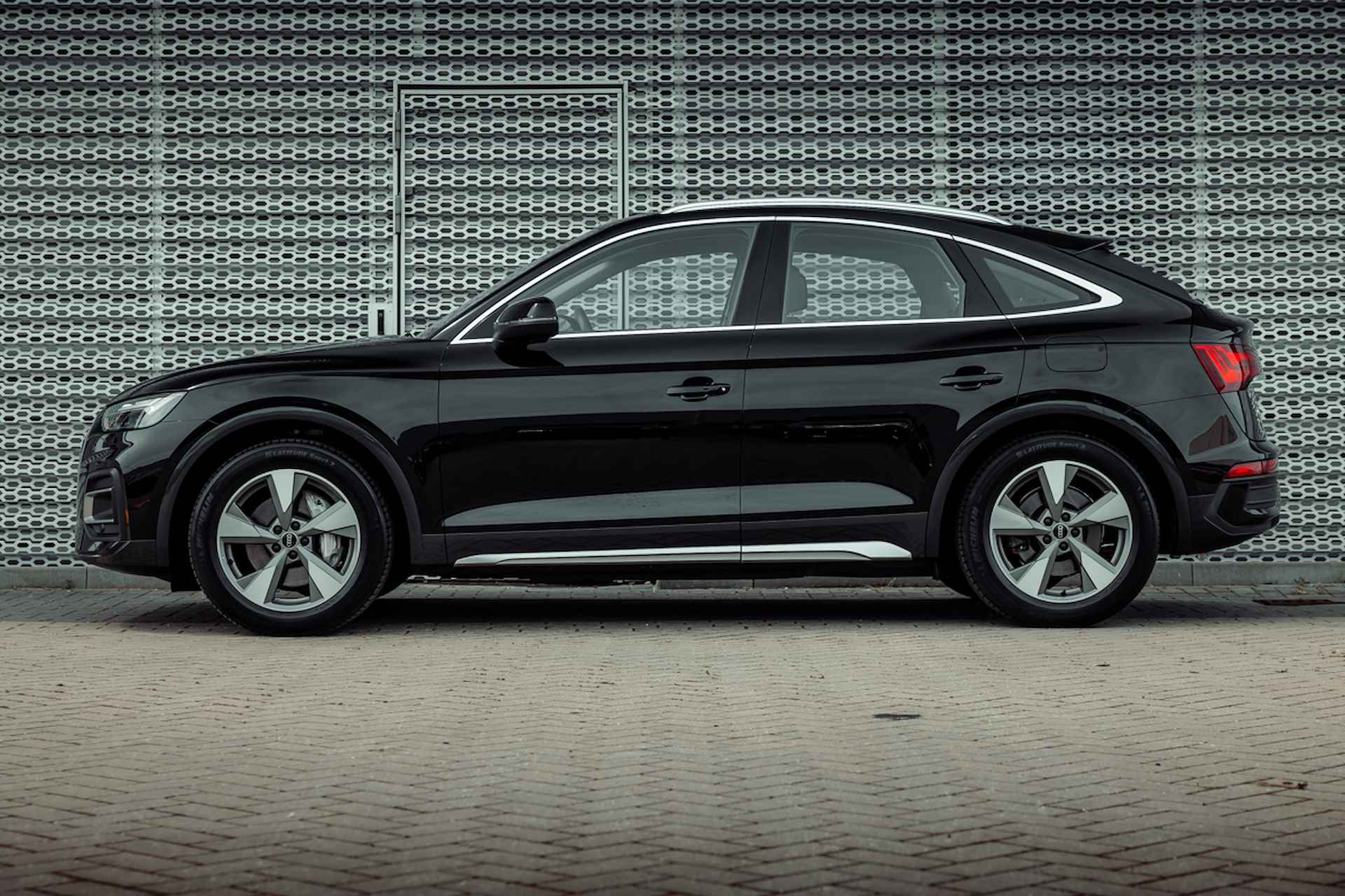 Audi Q5 Sportback 50 TFSI e 299pk quattro Advanced | Luchtvering | Sportstoelen | Leder | Stoelverwarming | 19" LM velgen | Camera - 3/33