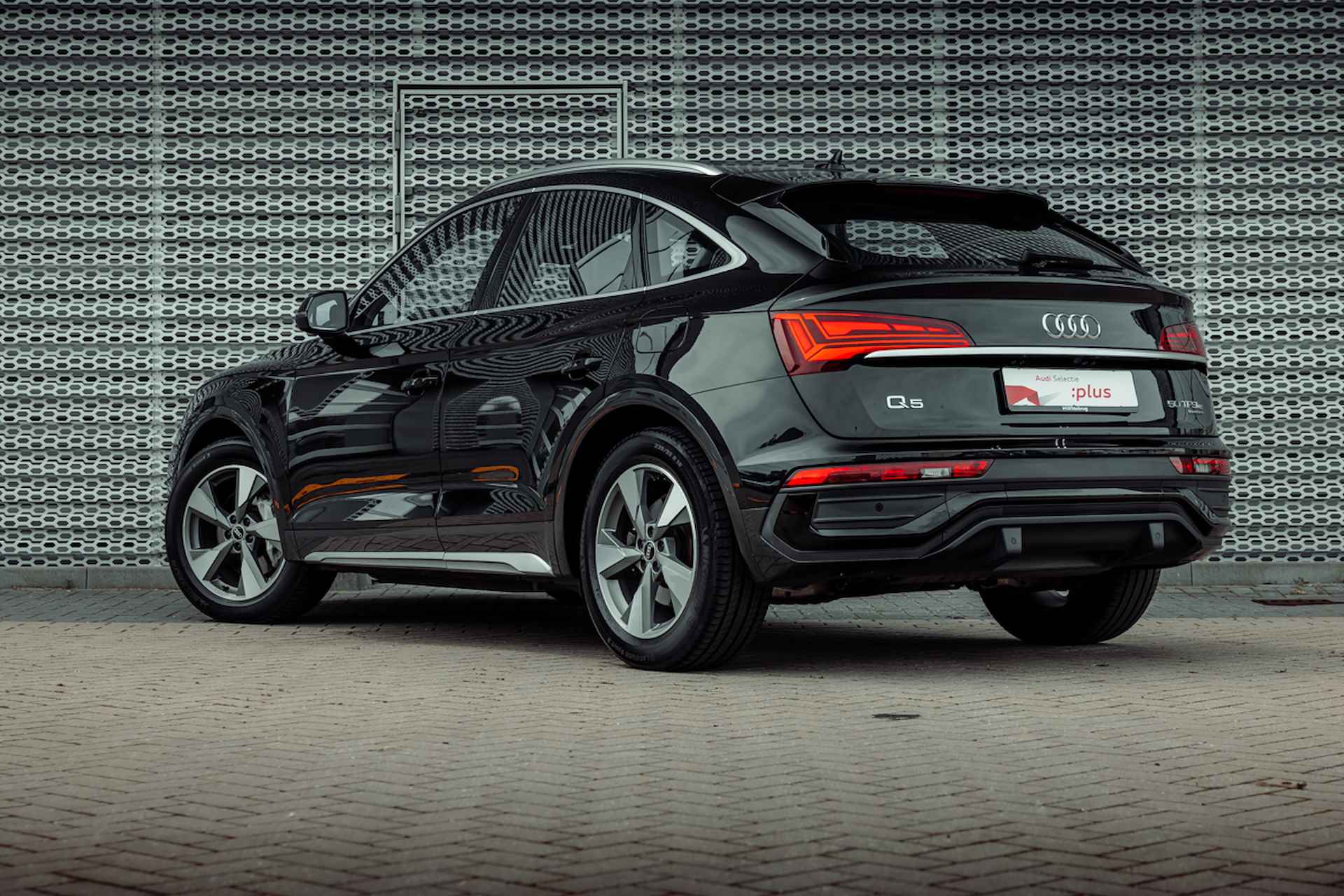 Audi Q5 Sportback 50 TFSI e 299pk quattro Advanced | Luchtvering | Sportstoelen | Leder | Stoelverwarming | 19" LM velgen | Camera - 5/33