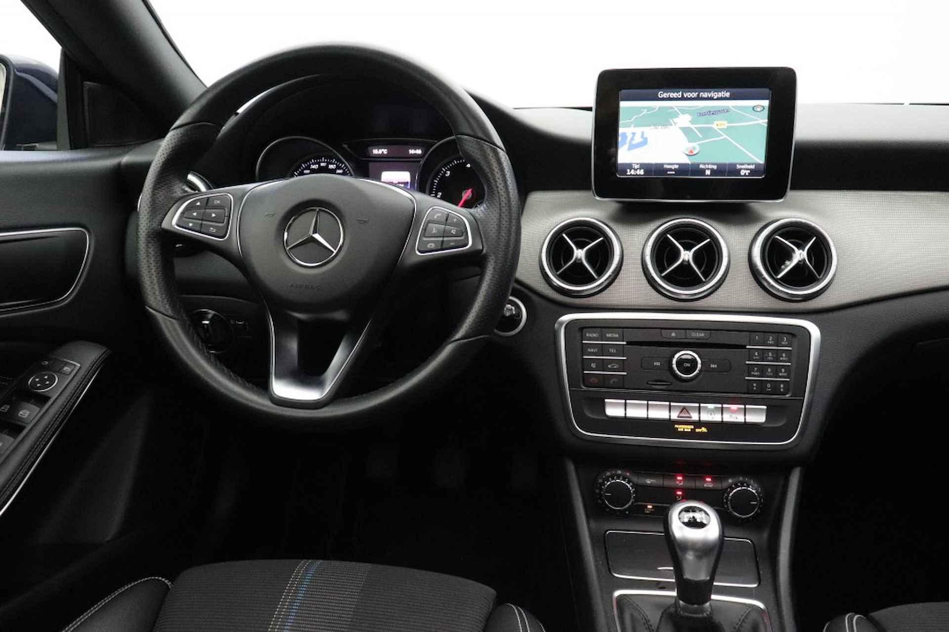 MERCEDES-BENZ Cla-klasse 200d Prestige - Panorama, Leer - 4/23