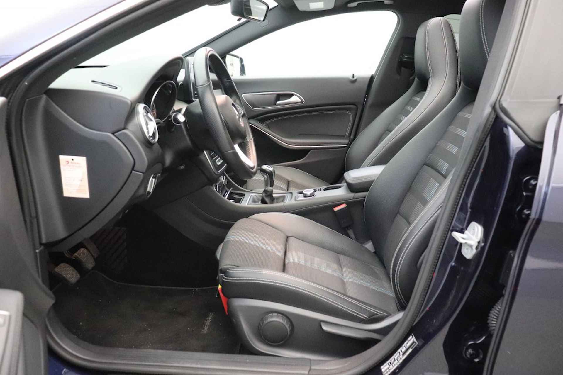 MERCEDES-BENZ Cla-klasse 200d Prestige - Panorama, Leer - 6/23