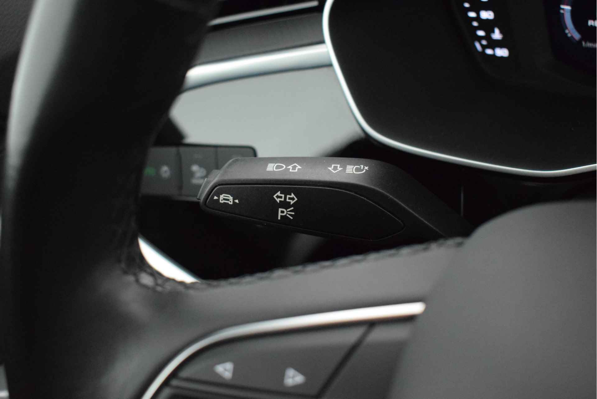 Audi Q3 35 TFSI 150pk S-Tronic Business Edition Virtual Cockpit Led App-Connect - 13/44