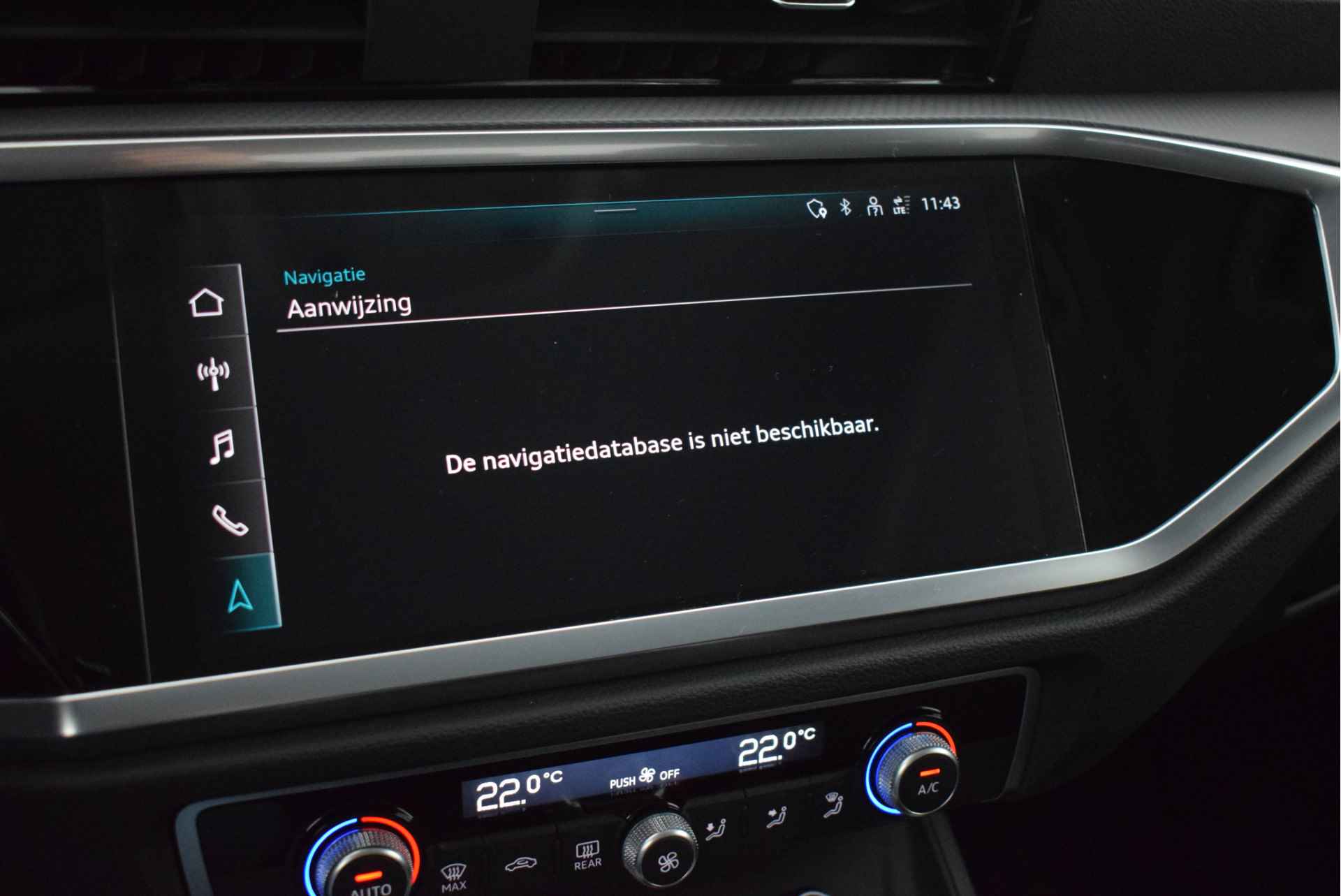 Audi Q3 35 TFSI 150pk S-Tronic Business Edition Virtual Cockpit Led App-Connect - 22/44