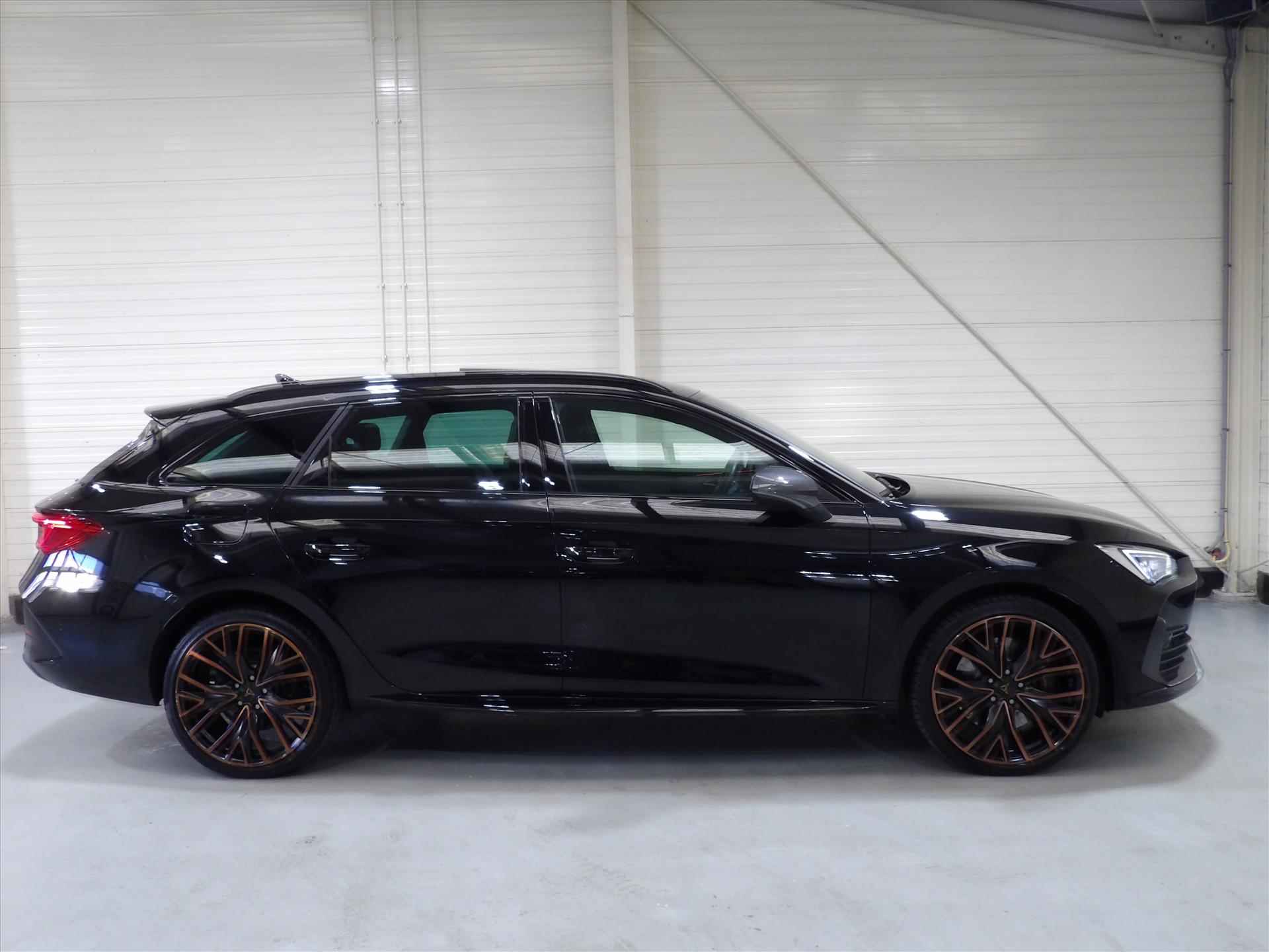 CUPRA Leon 1.4 e-Hybrid 245pk DSG-6 Copper Edition - 7/57