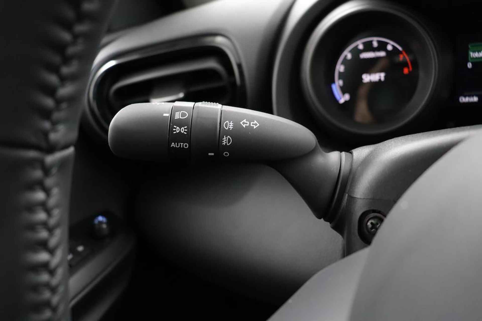 Toyota Yaris 1.5 VVT-i Dynamic | Adaptieve-Cruise | Airco | Apple Carplay/Android Auto | - 29/45