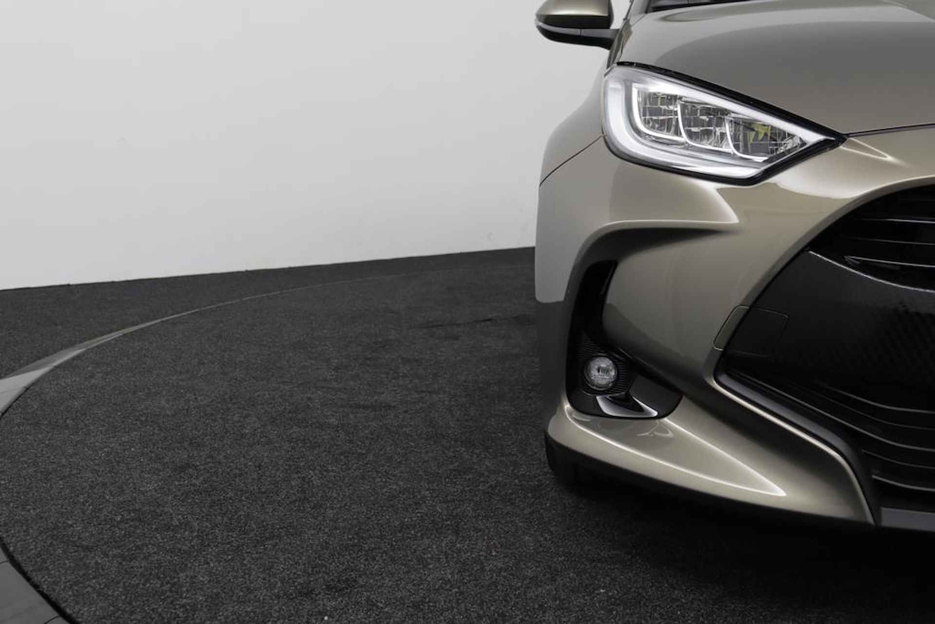 Toyota Yaris 1.5 VVT-i Dynamic | Adaptieve-Cruise | Airco | Apple Carplay/Android Auto | - 35/45