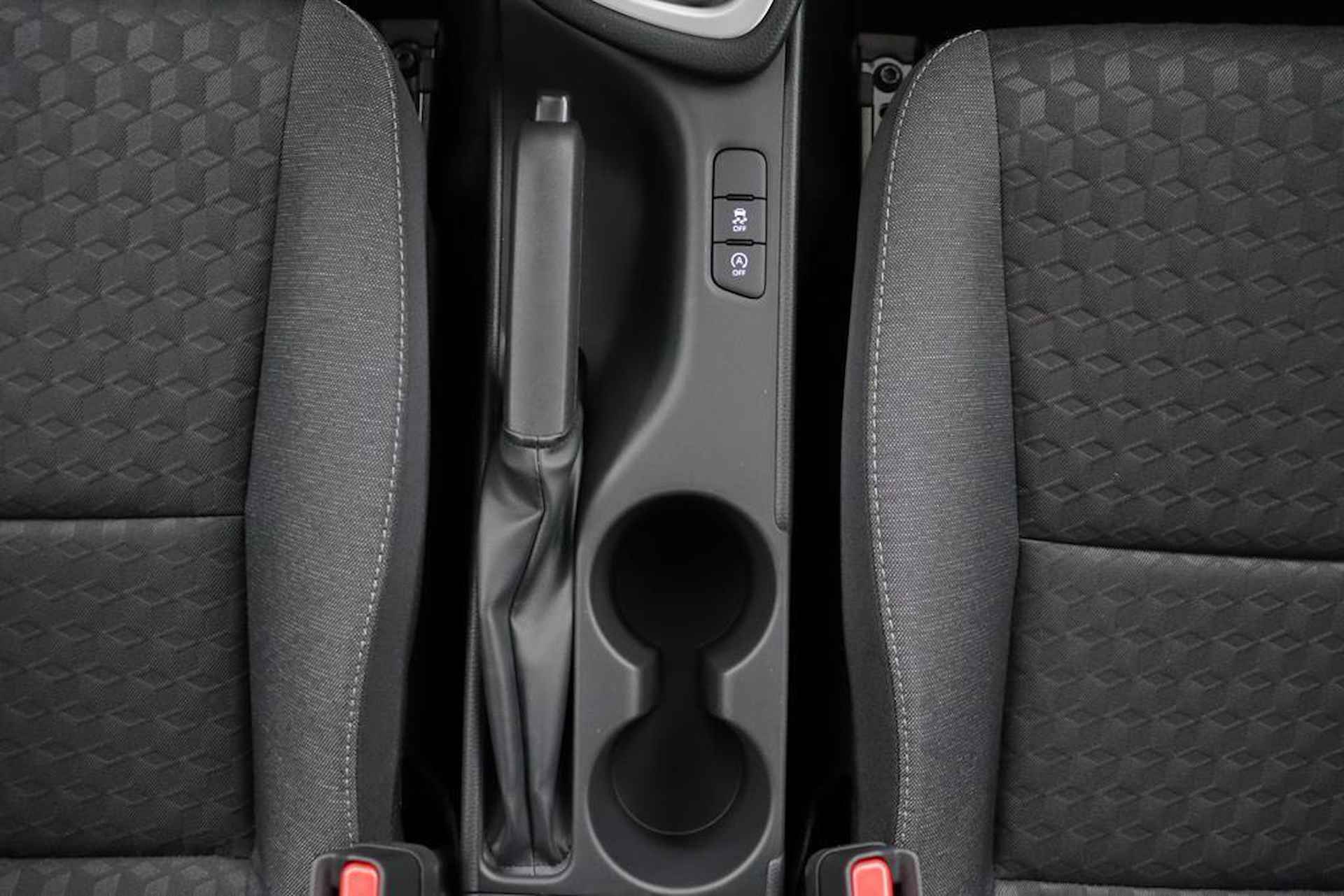 Toyota Yaris 1.5 VVT-i Dynamic | Adaptieve-Cruise | Airco | Apple Carplay/Android Auto | - 38/45