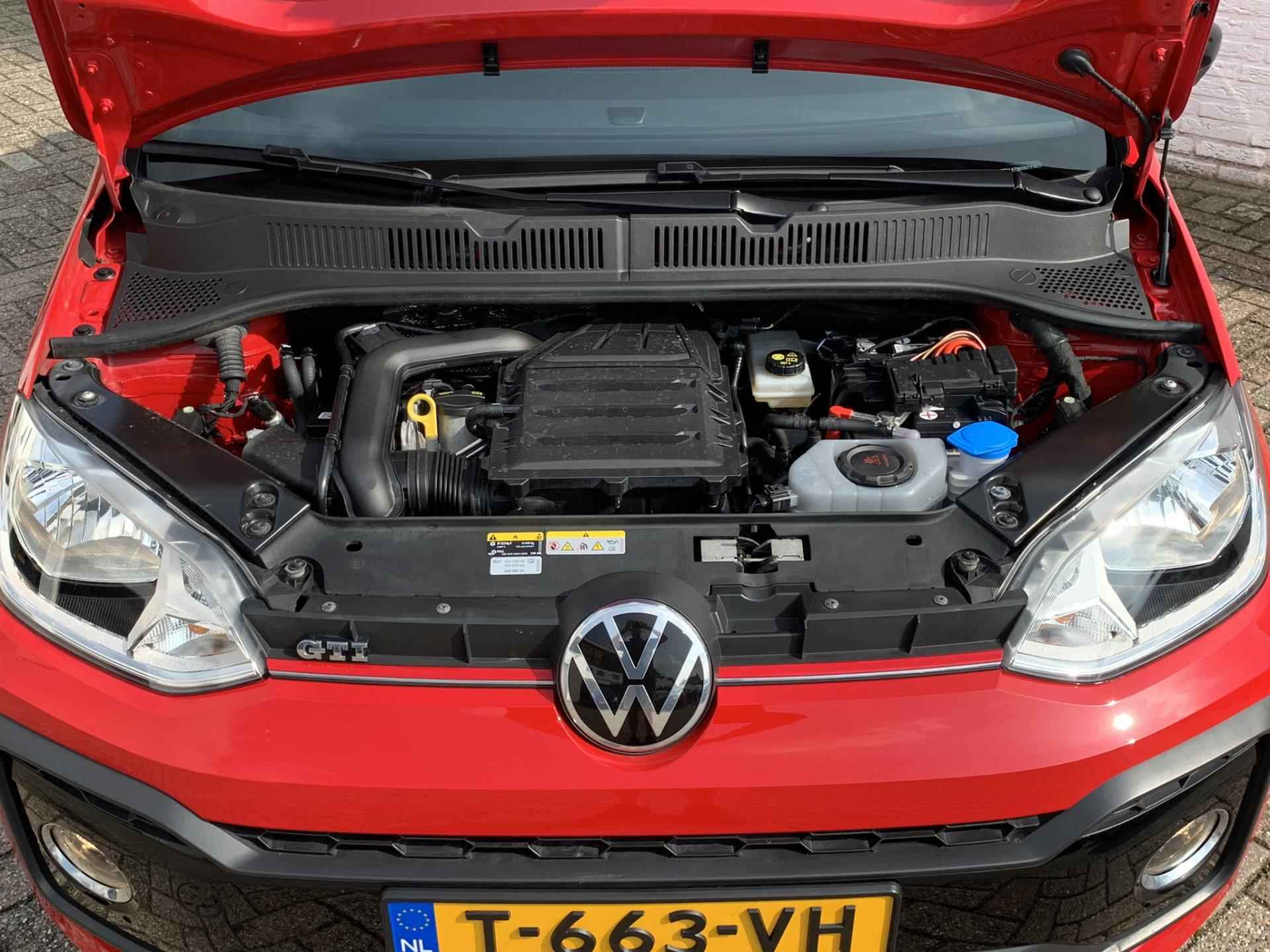 Volkswagen UP! GTI 116pk Camera Pdc Clima Stoelverwarming App connect Topstaat! - 53/56