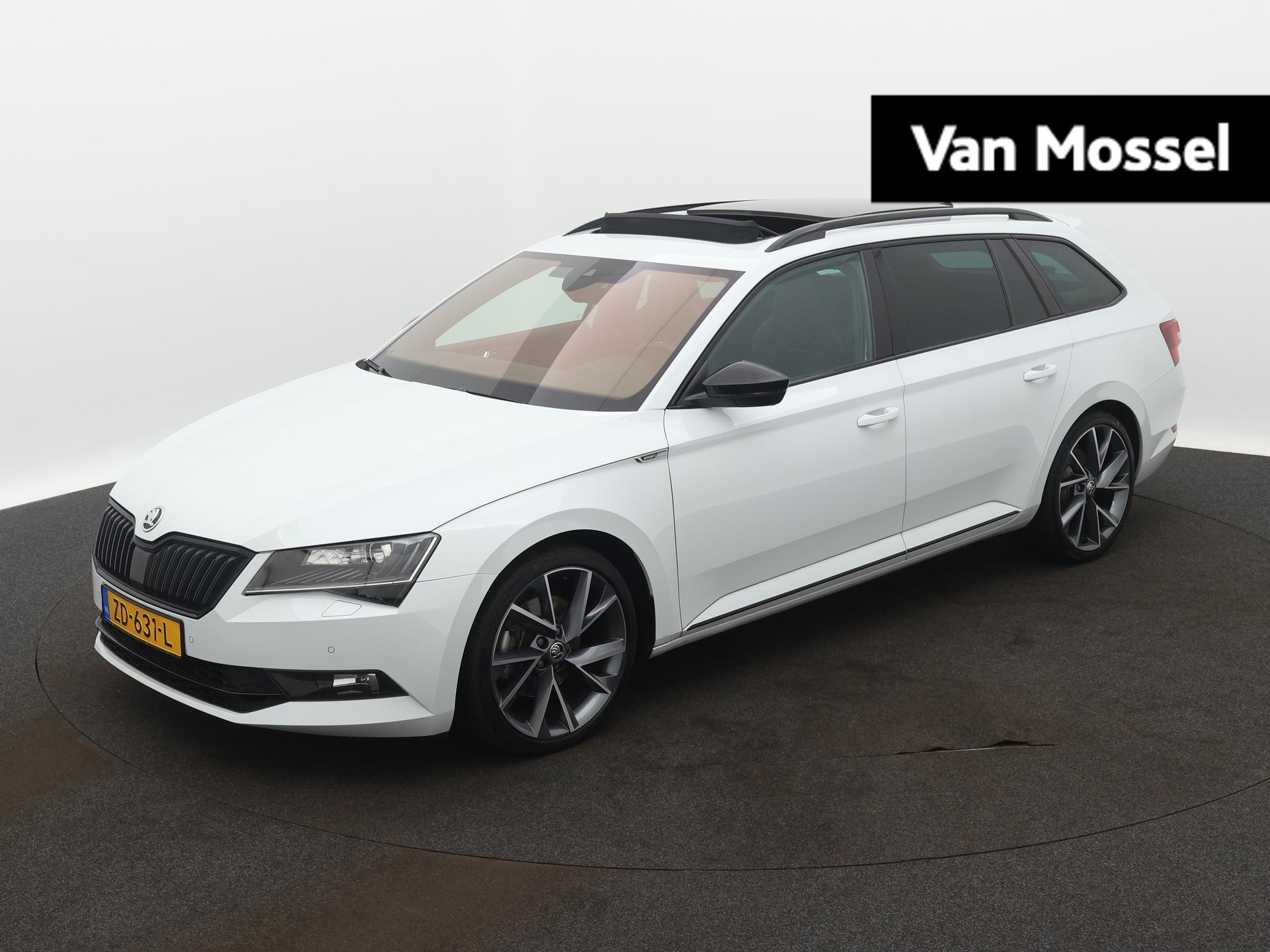 Skoda Superb Combi 1.5 TSI ACT Sportline Business | PANORAMADAK | ELEK.LAADKLEP | DIGITAAL DASHBOARD | CANTON | STOELVERWARMING | ELEK.STOEL | LED |