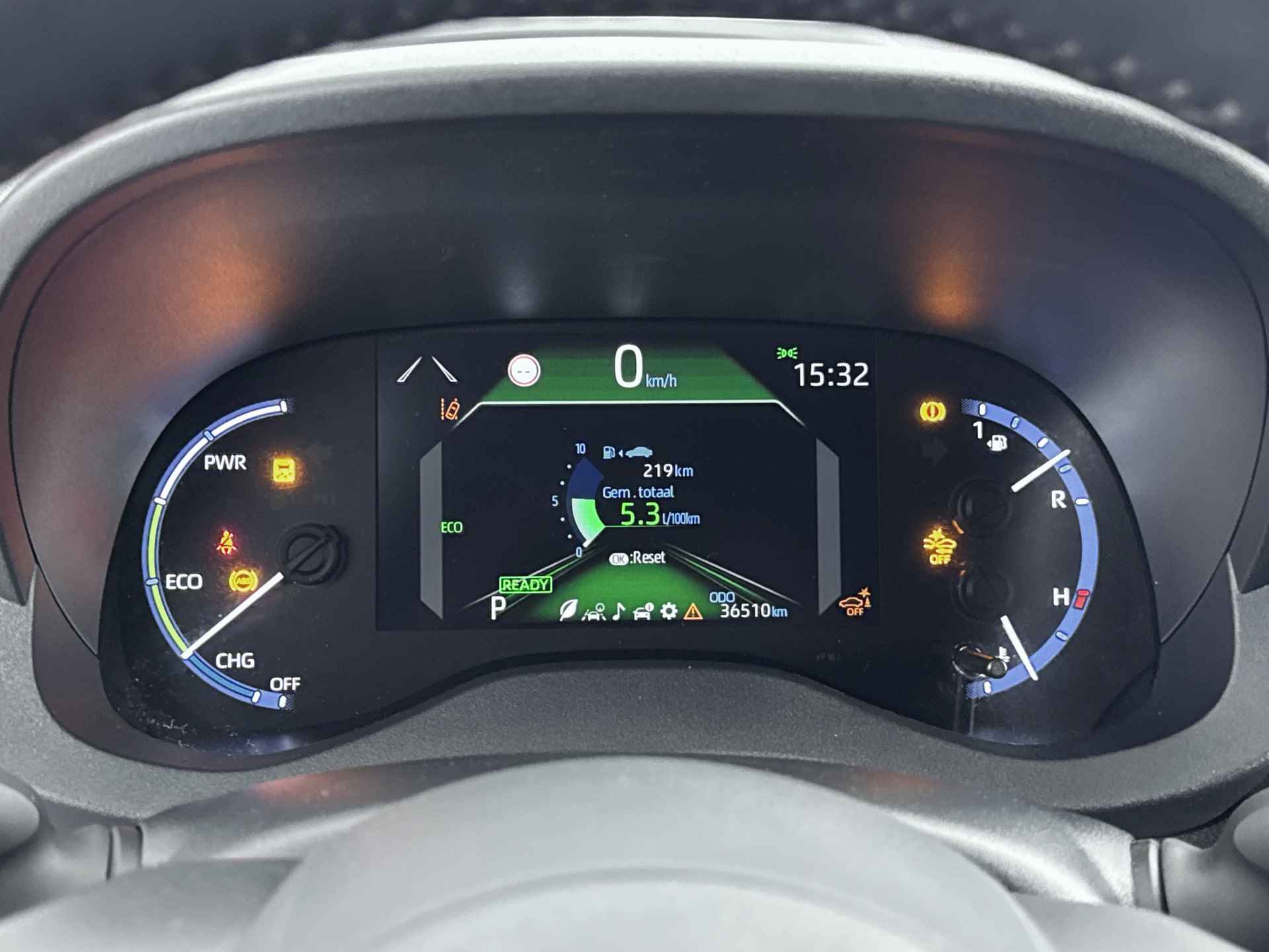 Toyota Yaris Cross 1.5 Hybrid Adventure | JBL | Winter Pack | Matrix LED Koplampen | Dodehoek Detectie | Parkeersensoren | Trekhaak | Head-up Display | Navigatie | Climate Control | LM velgen | - 7/41