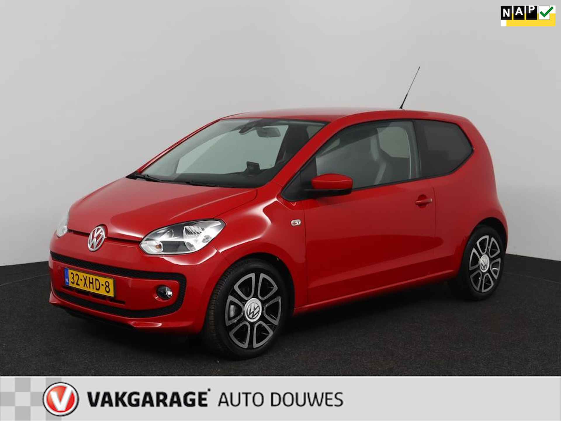 Volkswagen Up! 1.0 high up! BlueMotion |NAP|1e eigenaar|Luxe| - 1/38