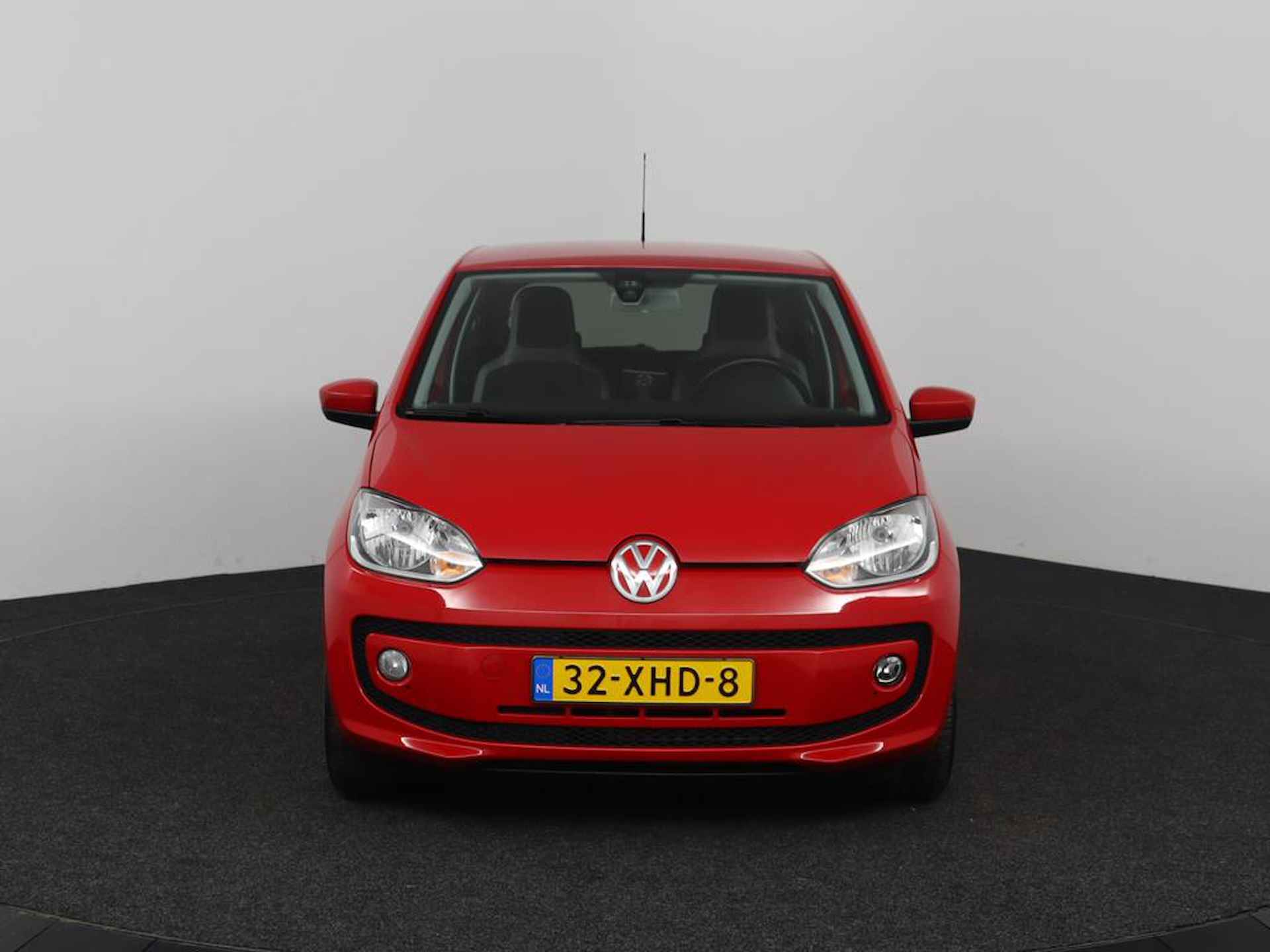 Volkswagen Up! 1.0 high up! BlueMotion |NAP|1e eigenaar|Luxe| - 2/38