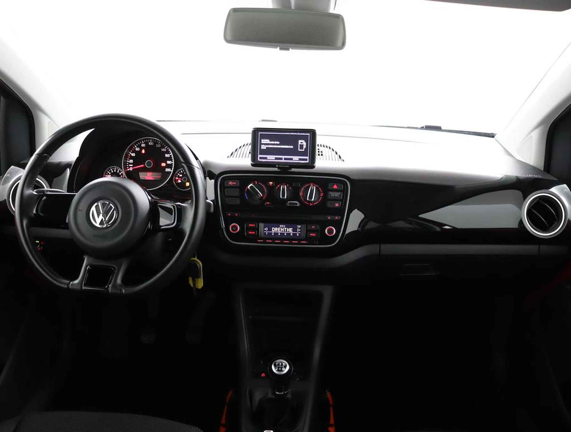 Volkswagen Up! 1.0 high up! BlueMotion |NAP|1e eigenaar|Luxe| - 9/38