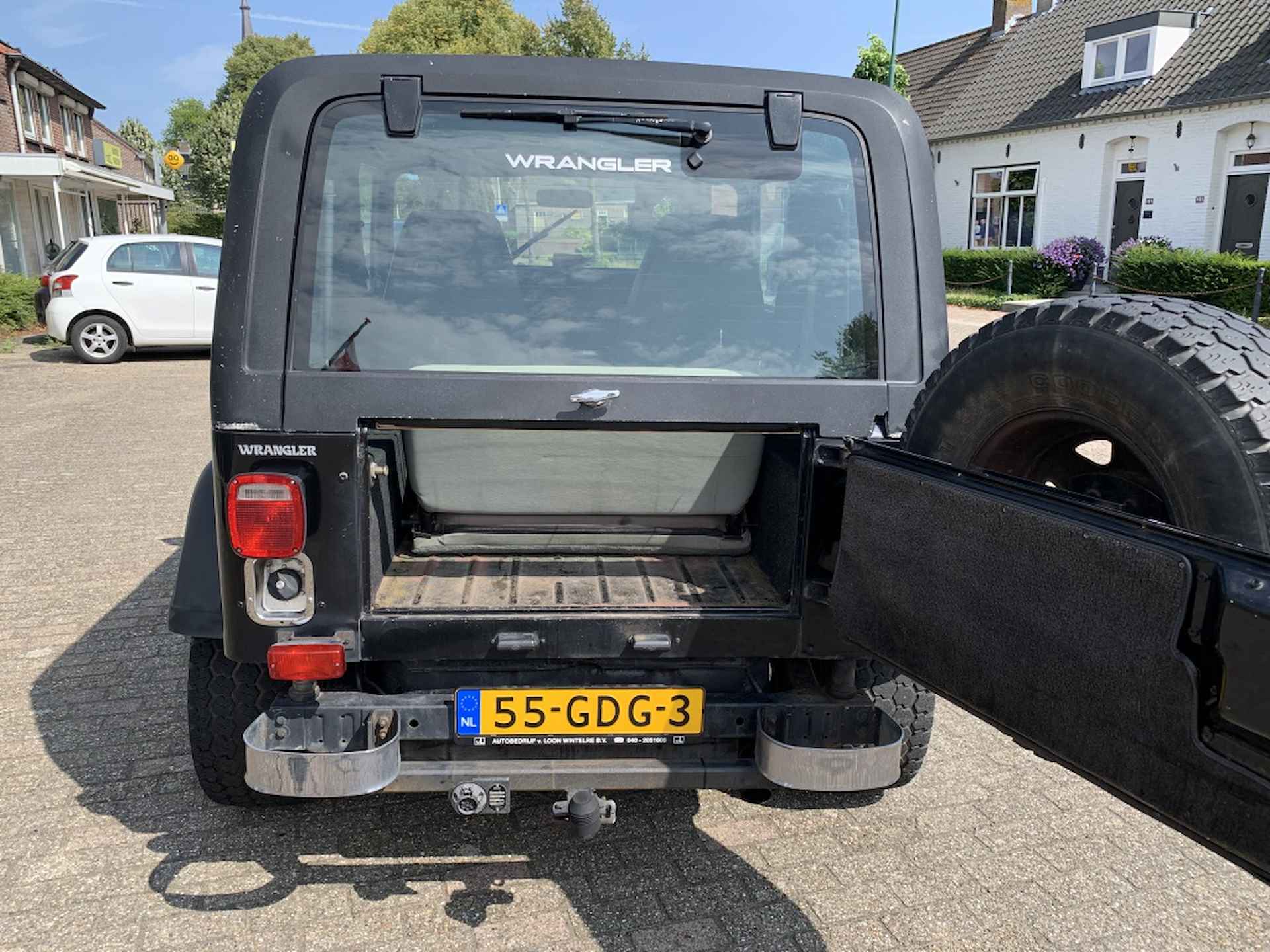 Jeep Wrangler 4.0i Hardtop - 6/30