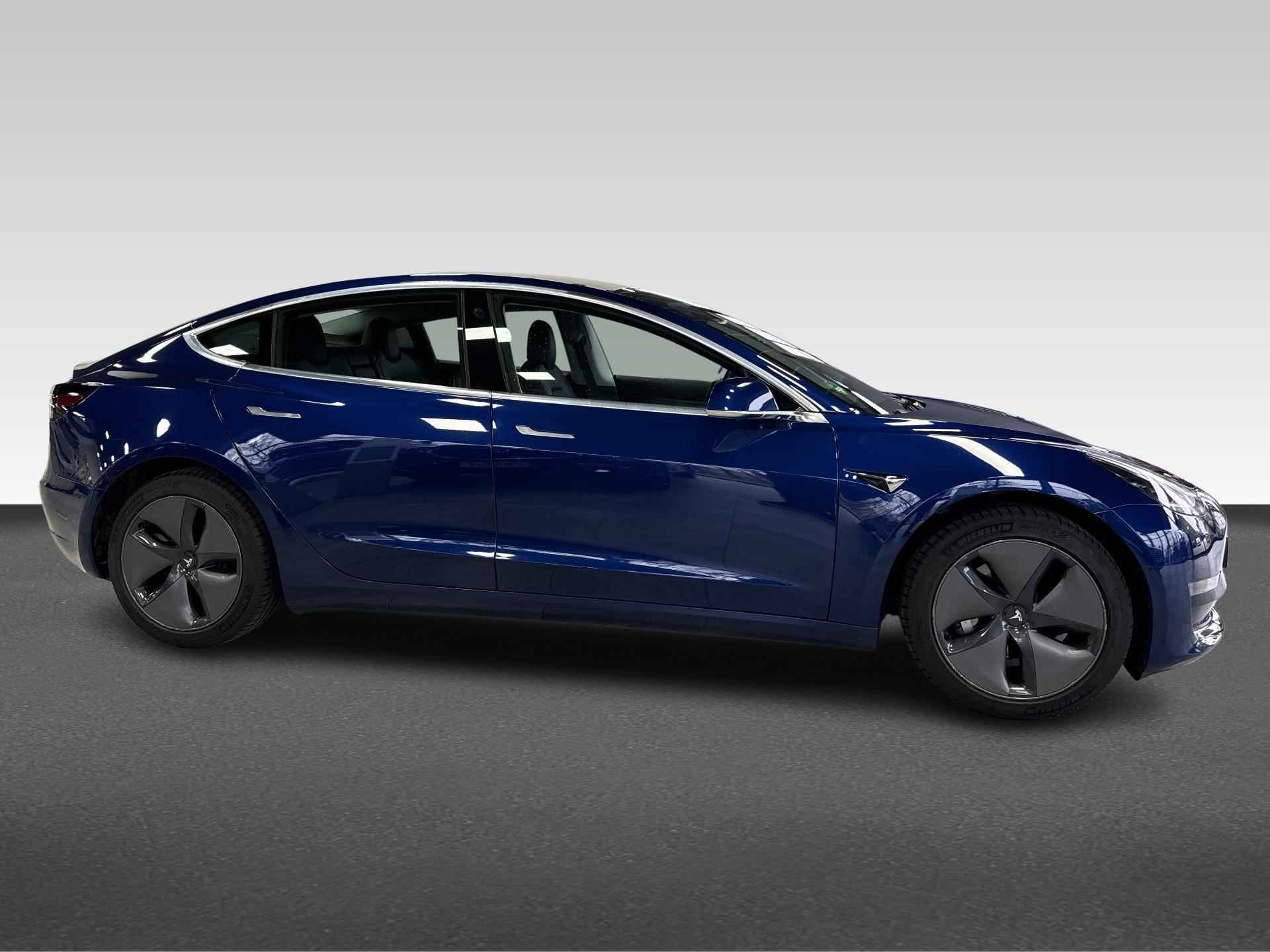 Tesla Model 3 Long Range AWD 75 kWh - 7/23