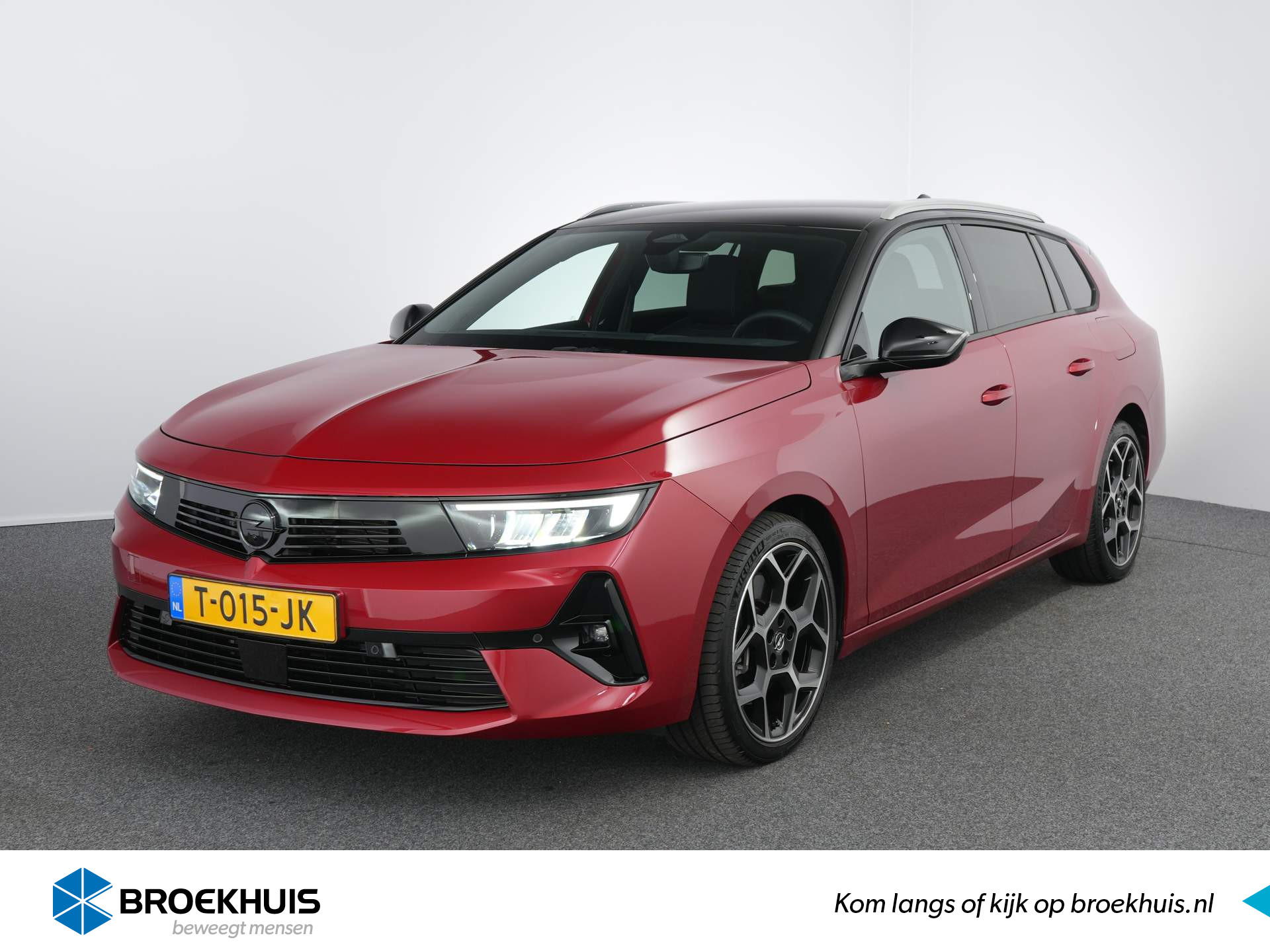 Opel Astra Sports Tourer 1.6 Hybrid Level 4 | Stoel + Stuur verwarming |Achteruitrijdcamera | Adaptieve cruise | Alcantara bekleding