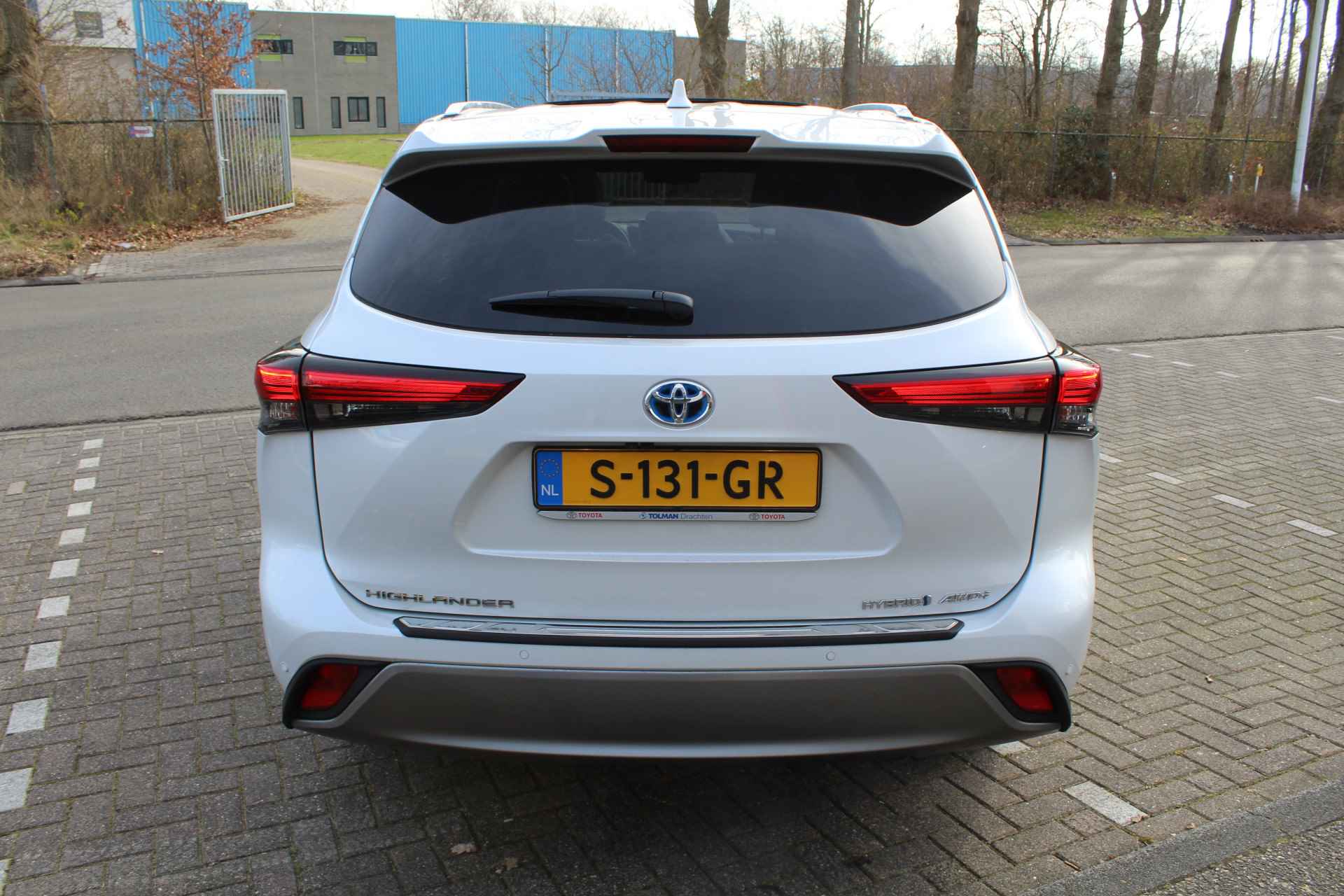 Toyota highlander 2.5 AWD Hybrid Premium 7-pers | Rijklaar | Pano | Stoel/Stuurverwarming | 360 camera | Apple/Android | JBL | - 12/37