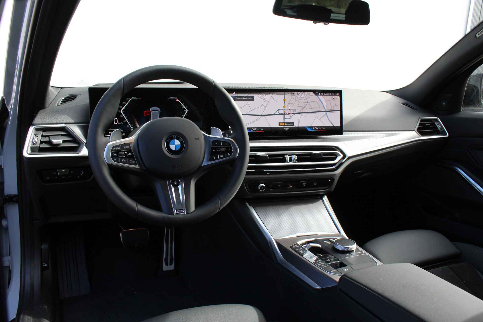 BMW 3 Serie Touring 330i High Executive M Sport Automaat / Panoramadak / Adaptieve LED / Sportstoelen / Active Cruise Control / Live Cockpit Professional / Harman Kardon - 7/31
