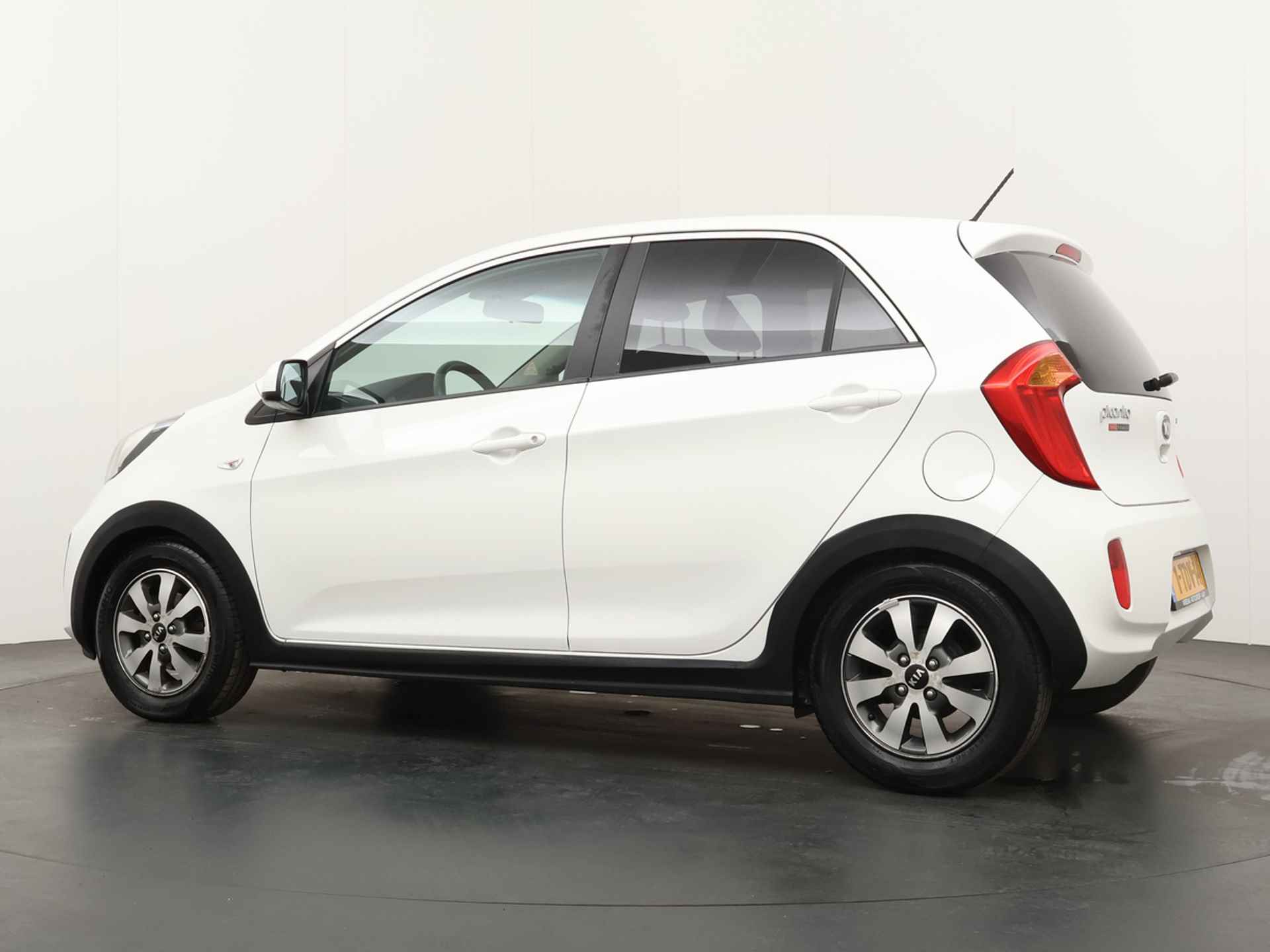 Kia Picanto 1.0 CVVT ISG R-Cross - Airco - Radio/CD-speler - Licht metalen velgen - 12 maanden Bovag garantie - 5/45