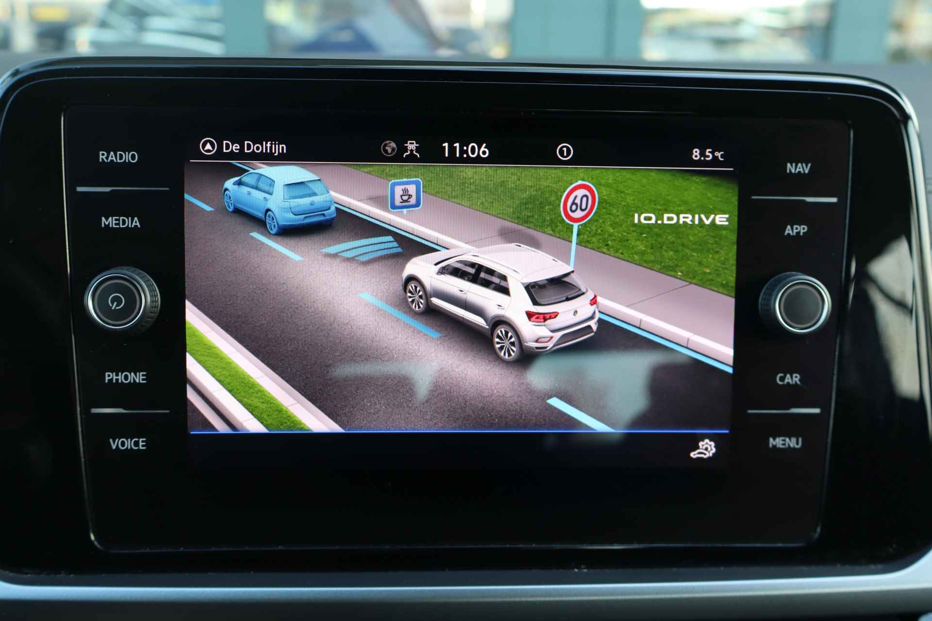 Volkswagen T-Roc 1.0 TSI Life | Cruise Control | Navigatie | Apple Carplay/Android Auto | - 18/26