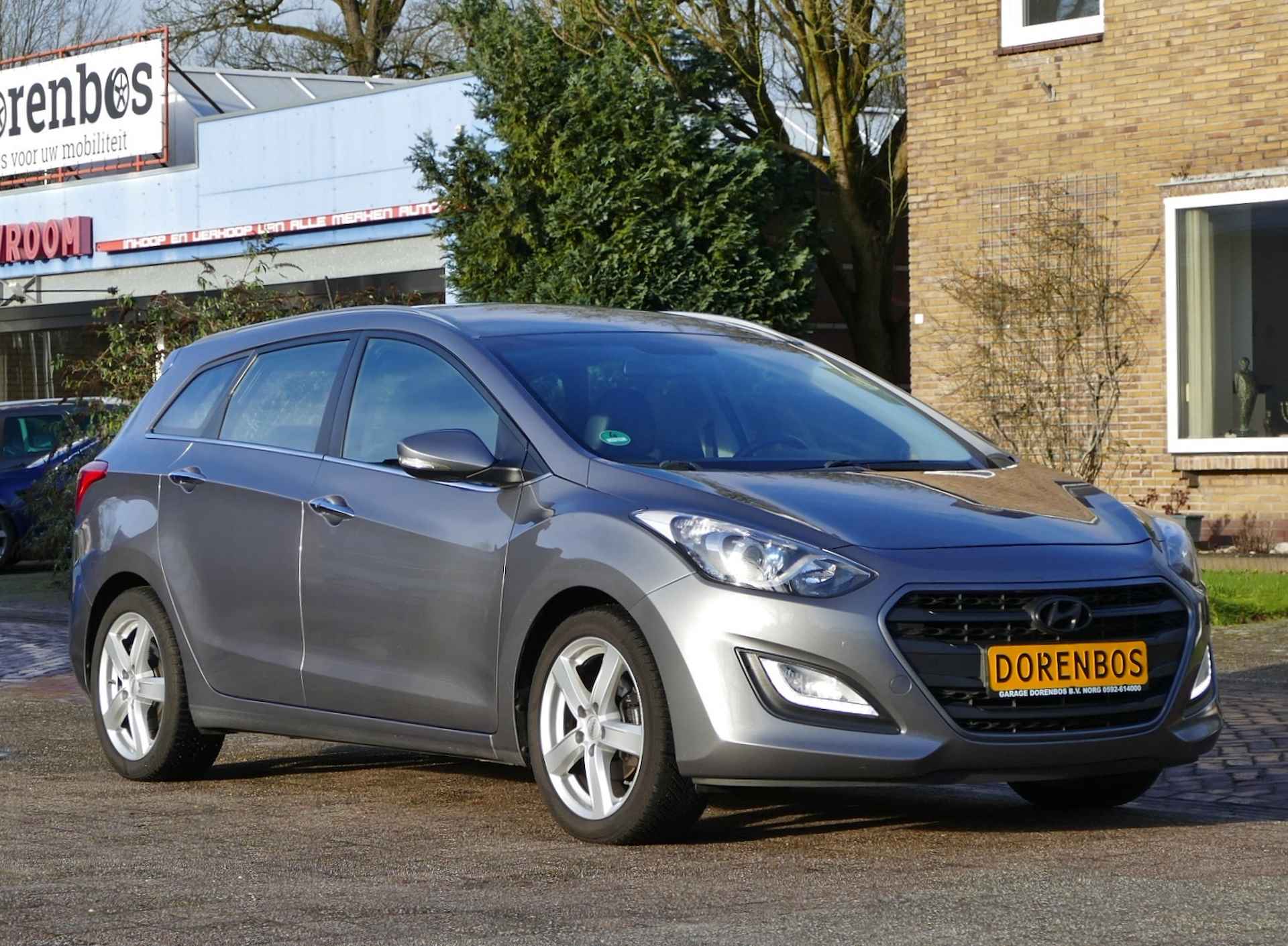 Hyundai i30 1.6 GDI i | verwarmd stuur | stoelverwarming | achteruitrijcamera | all-season-banden - 13/58