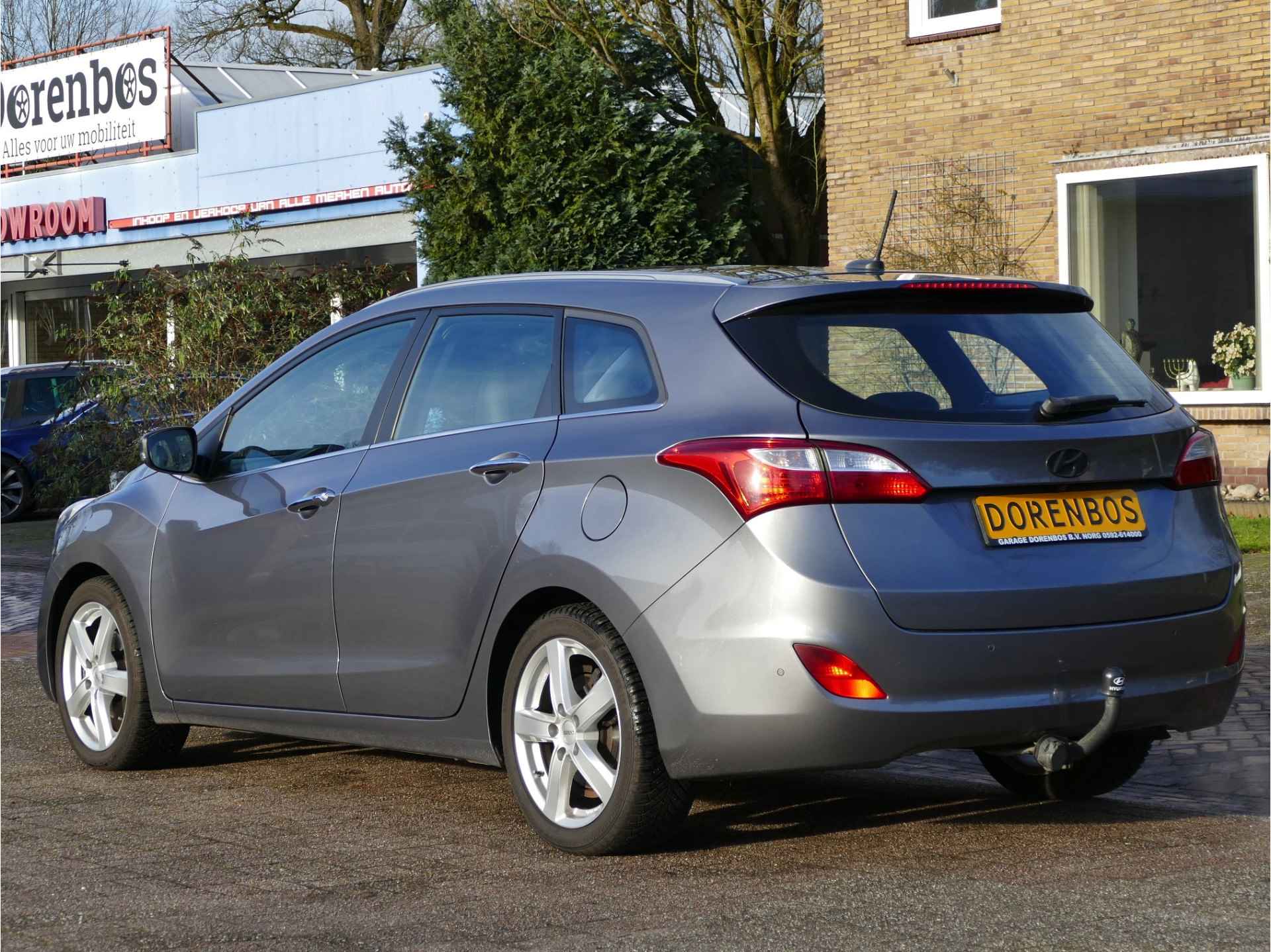 Hyundai i30 1.6 GDI i | verwarmd stuur | stoelverwarming | achteruitrijcamera | all-season-banden - 14/58