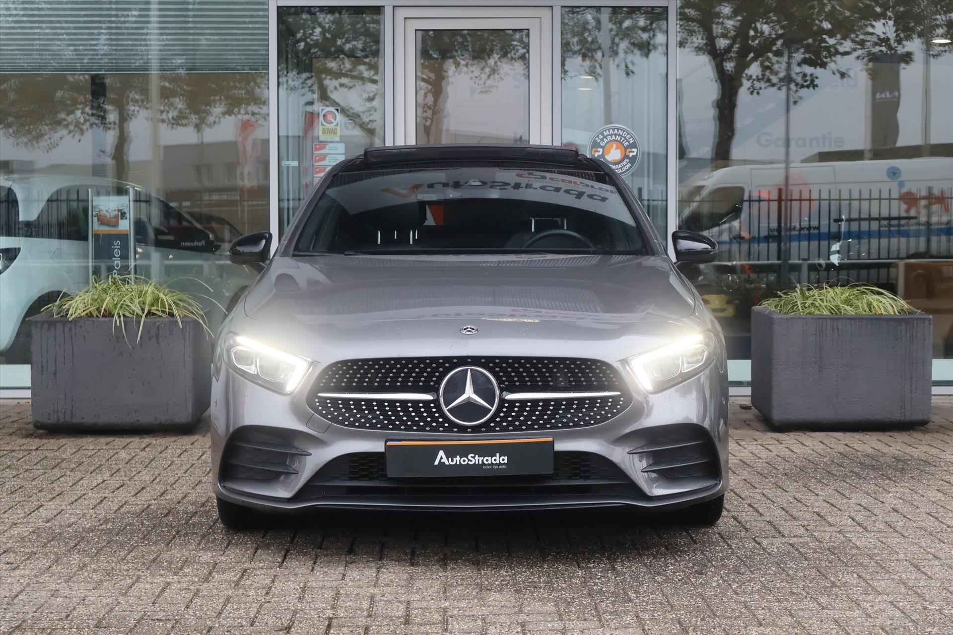 Mercedes A-Klasse Limousine A 200 AMG-Line 163pk | Pano | Carplay | Camera | Cruise | Keyless Go | 1e Eigenaar - 31/40