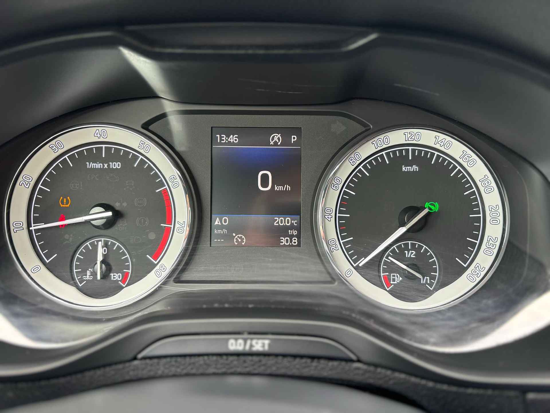 Škoda Karoq 1.5 TSI ACT Sportline Business - 22/44