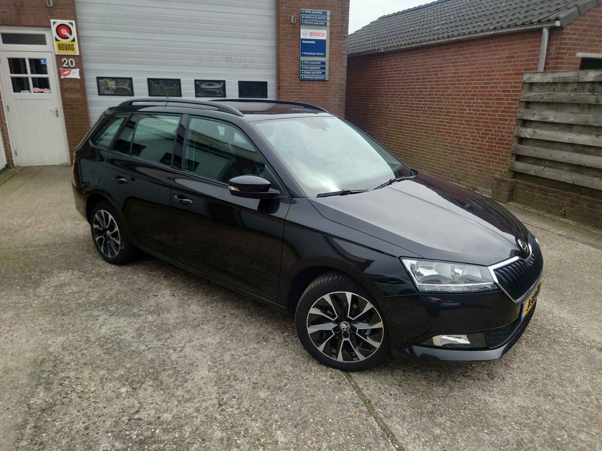 Skoda Fabia Combi 1.0 TSI Business Edition, Dealer onderhouden, Parkeersensoren, Stoelverwarming - 6/21