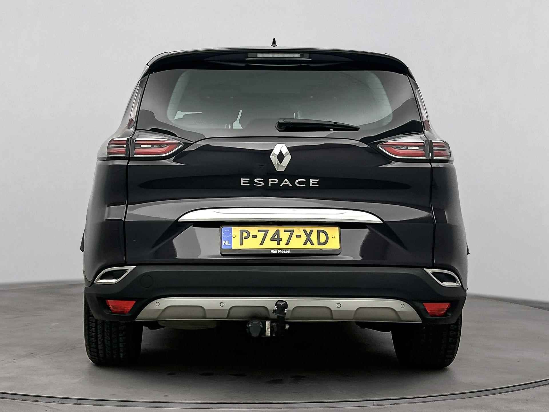 Renault Espace 1.8 TCe 225Pk Initiale Paris 7p. | Navigatie | Apple & Android Carplay | Parkeersensoren voor & Achter | Achteruitrijcamera | Climate Control | Panorama Dak | All Season Banden | Lederenbekleding | Elektrische Stoelen | - 3/28