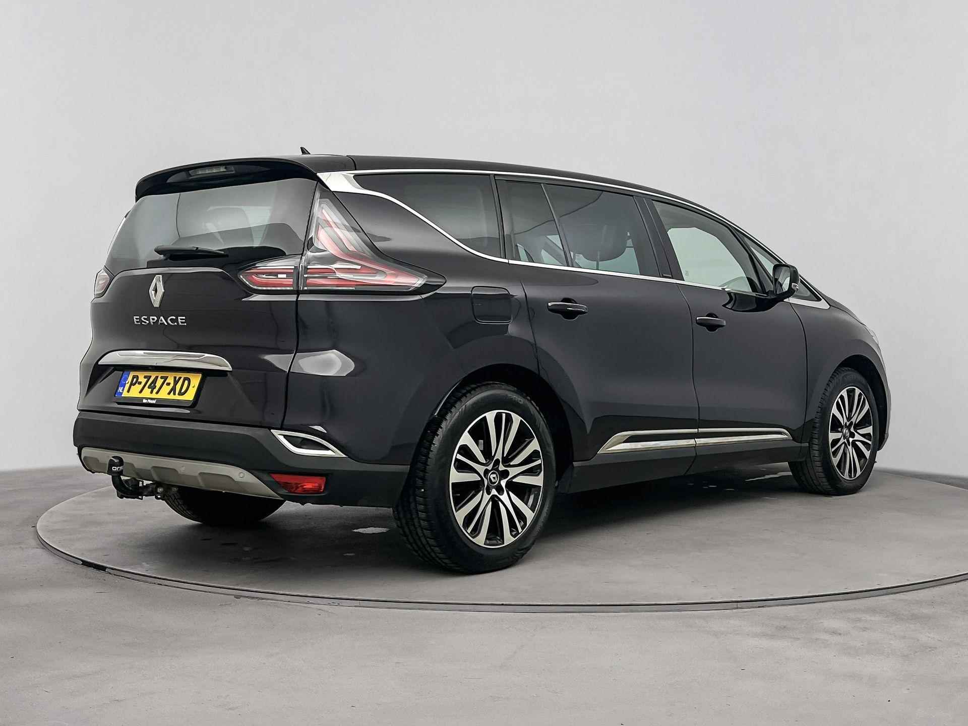 Renault Espace 1.8 TCe 225Pk Initiale Paris 7p. | Navigatie | Apple & Android Carplay | Parkeersensoren voor & Achter | Achteruitrijcamera | Climate Control | Panorama Dak | All Season Banden | Lederenbekleding | Elektrische Stoelen | - 4/28