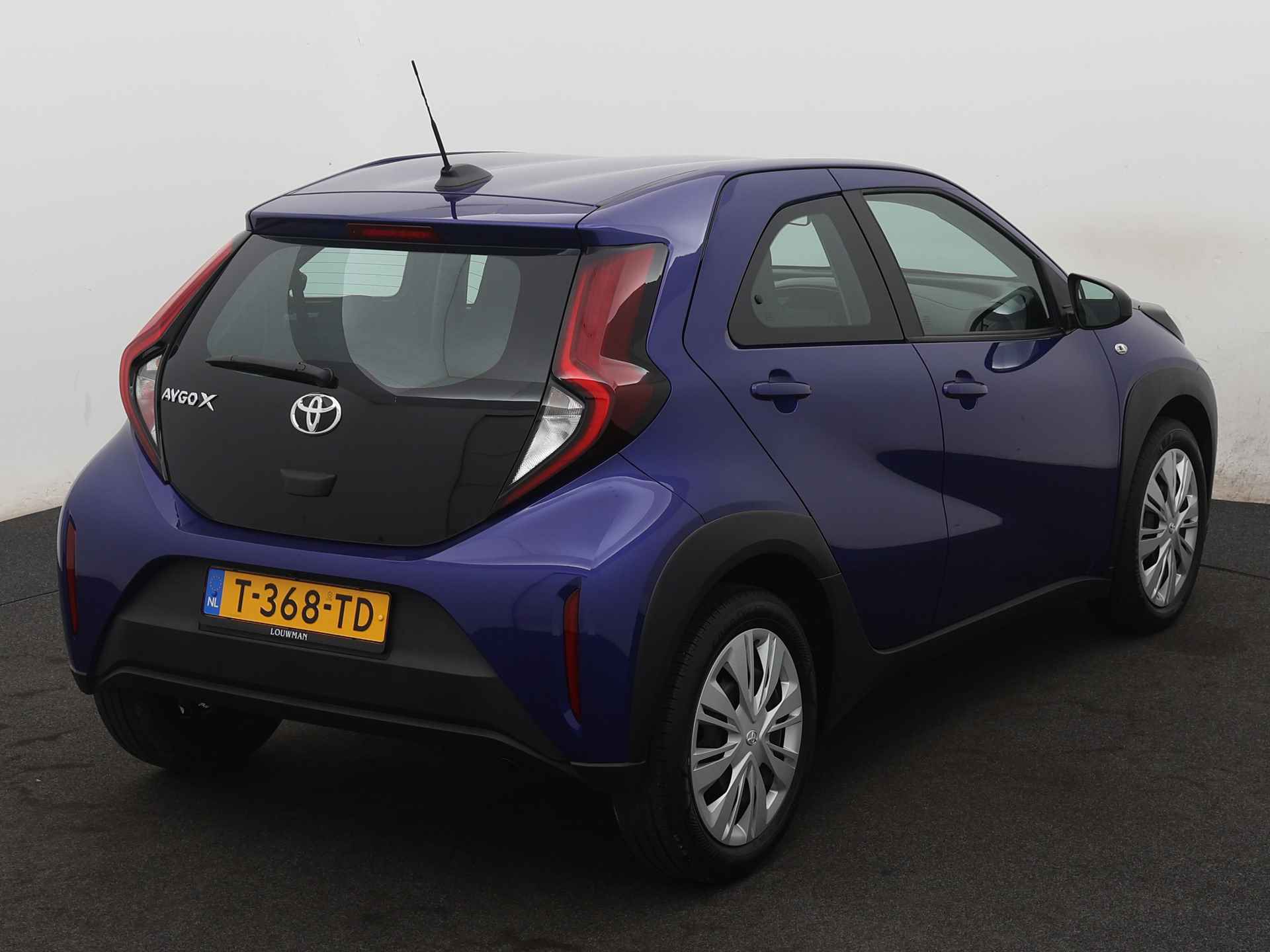 Toyota Aygo X 1.0 VVT-i MT play | Apple CarPlay / Android Auto (Navigatie) | Camera | Airco | - 18/41