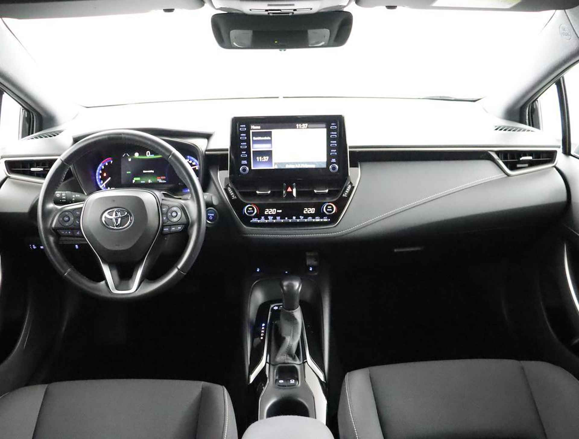 Toyota Corolla 1.8 Hybrid Business Plus | Navigatie | Apple carplay & Android auto | Stoelverwarming | - 4/55