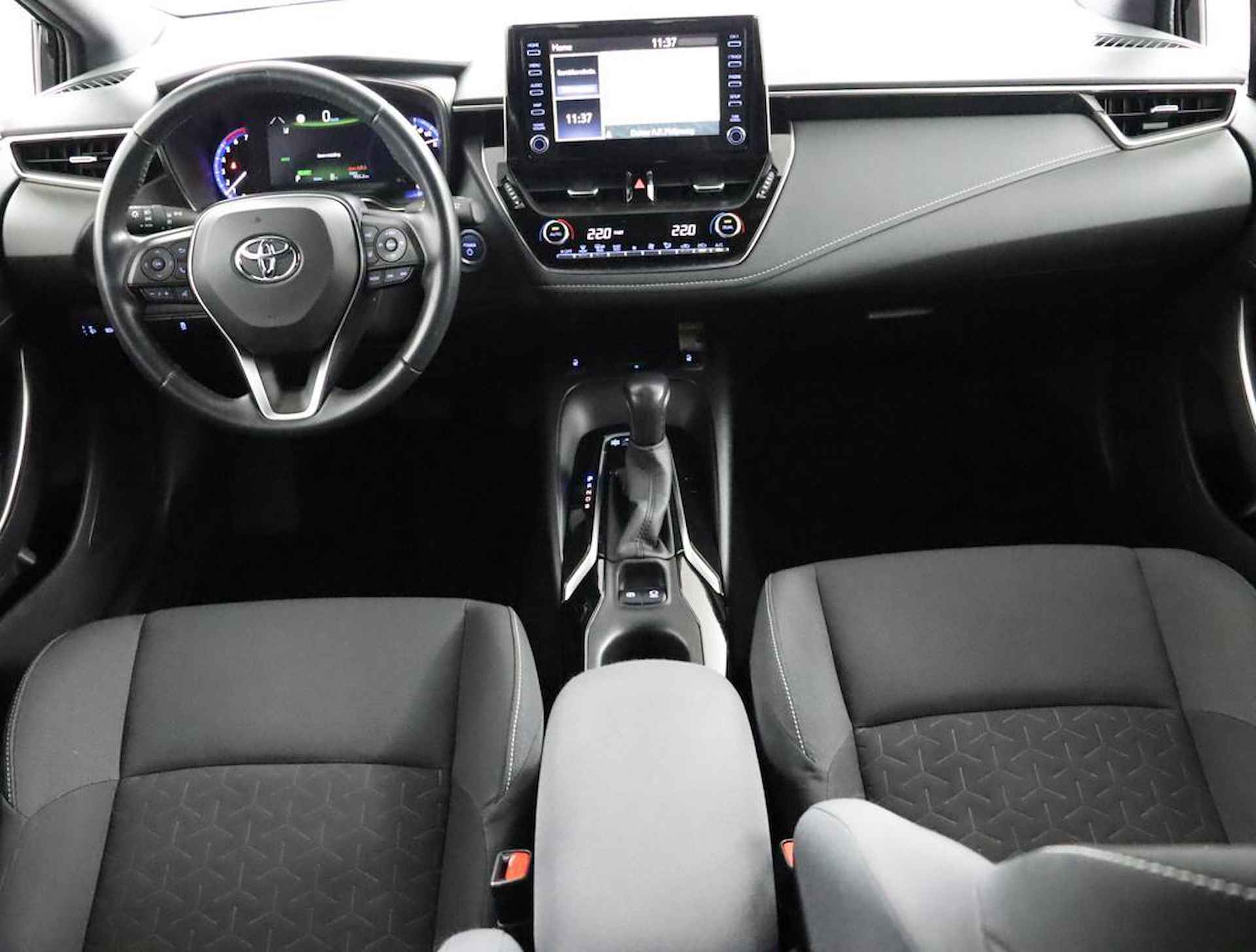 Toyota Corolla 1.8 Hybrid Business Plus | Navigatie | Apple carplay & Android auto | Stoelverwarming | - 47/55