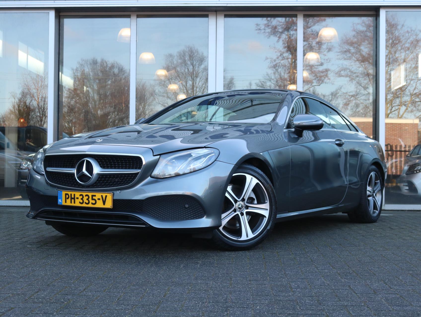 Mercedes-Benz E-Klasse Coupé 200 Premium | Panoramadak | Apple Carplay | Trekhaak bij viaBOVAG.nl