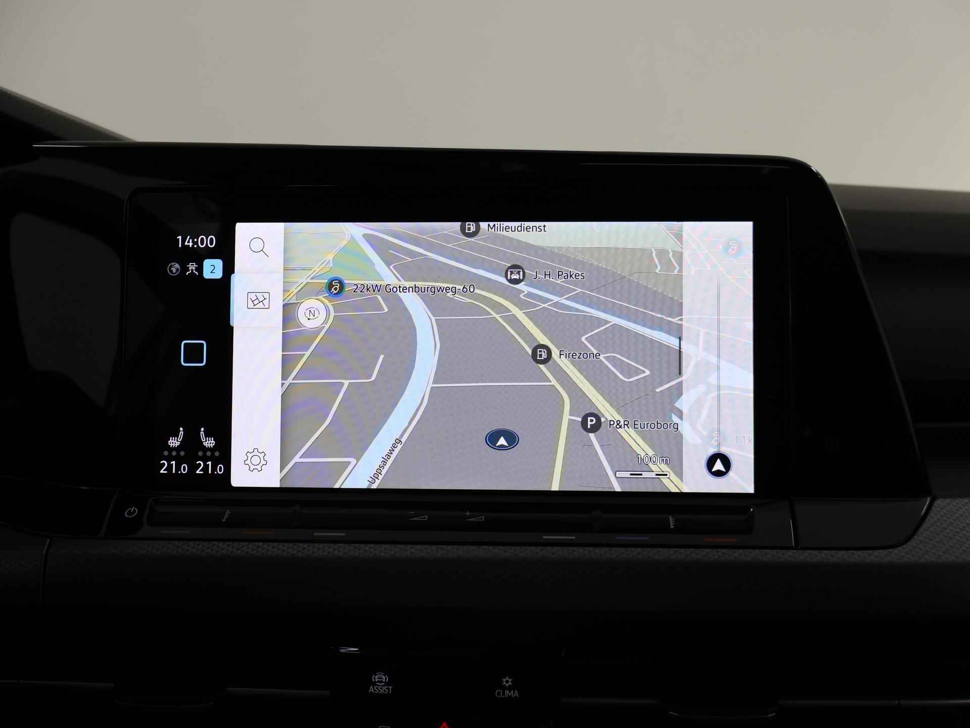Volkswagen Golf 1.0 eTSI Life  | Panoramadak | Automaat | Navigatiesysteem | Adaptieve Cruise Control | Stoelverwarming | Digitaal Dashboard | Sfeerverlichting | Apple Carplay/Android Auto | - 14/42
