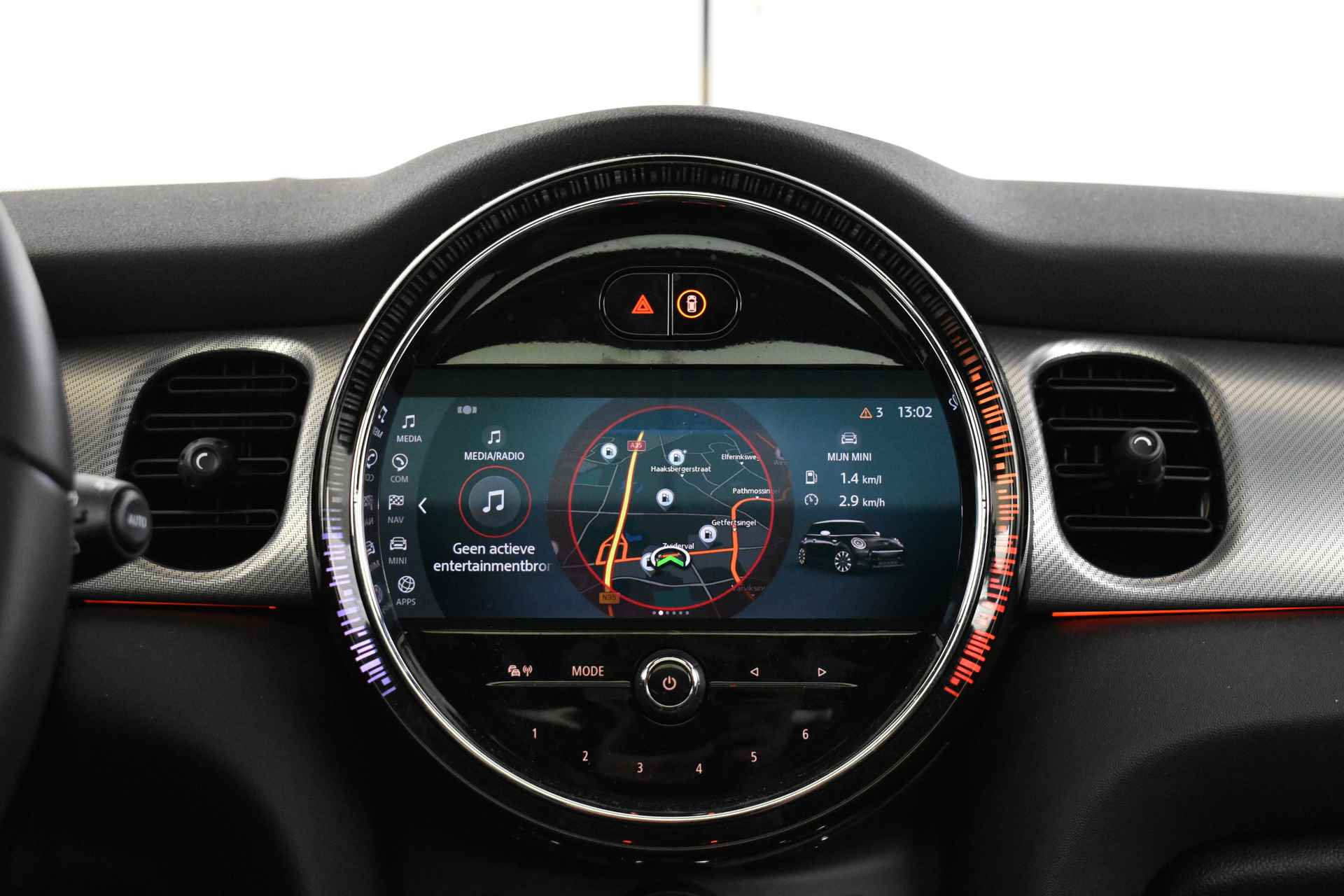 MINI Hatchback Cooper S JCW Automaat | Panoramadak | Achteruitrijcamera | JCW Sportstoelen | Harman-Kardon | Park Assistant / LED | Comfort Access - 25/47