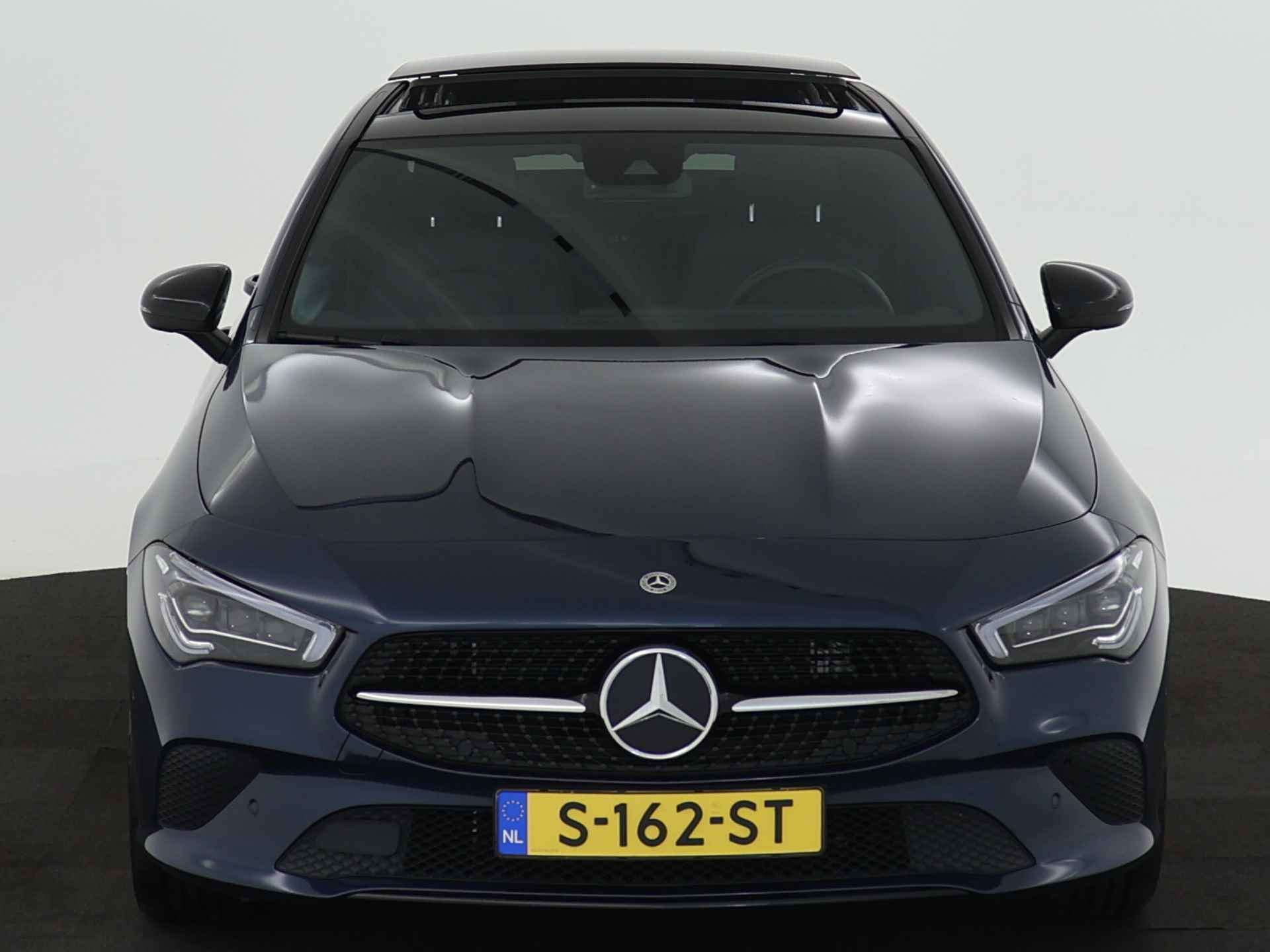 Mercedes-Benz CLA-Klasse 250 e Plug-In Hybride Panorama Schuif-Kanteldak | Noght Pakket | Achteruitrijcamera | Multibeam Ledkoplampen. | Inclusief 24 maanden MB Certified garantie voor Europa. - 27/44