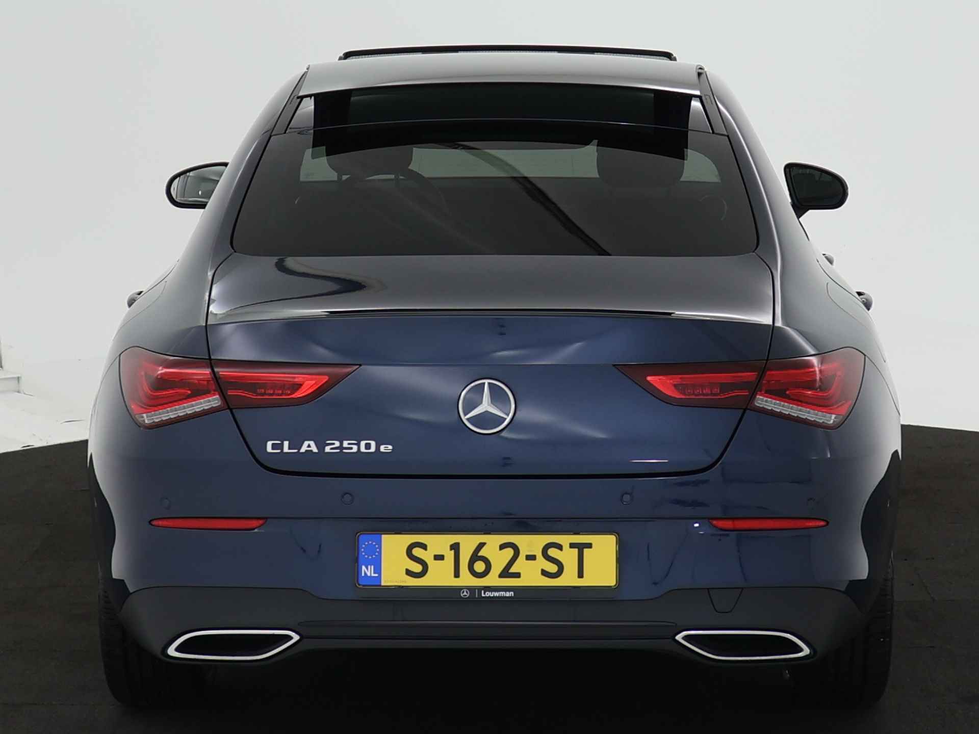 Mercedes-Benz CLA-Klasse 250 e Plug-In Hybride Panorama Schuif-Kanteldak | Noght Pakket | Achteruitrijcamera | Multibeam Ledkoplampen. | Inclusief 24 maanden MB Certified garantie voor Europa. - 29/44