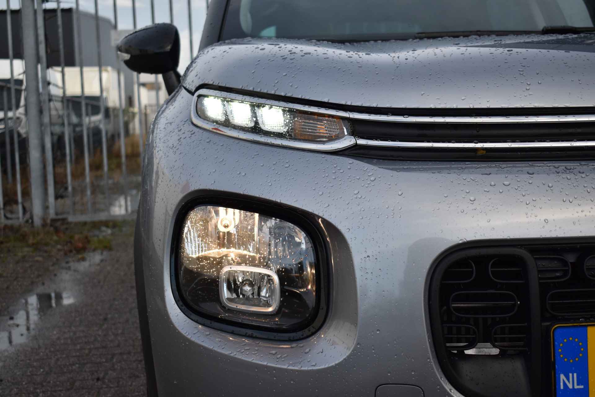 Citroën C3 Aircross PureTech 110 EAT6 S&S Shine Automaat | Navi | Airco | Parkeerhulp Achter | - 24/27