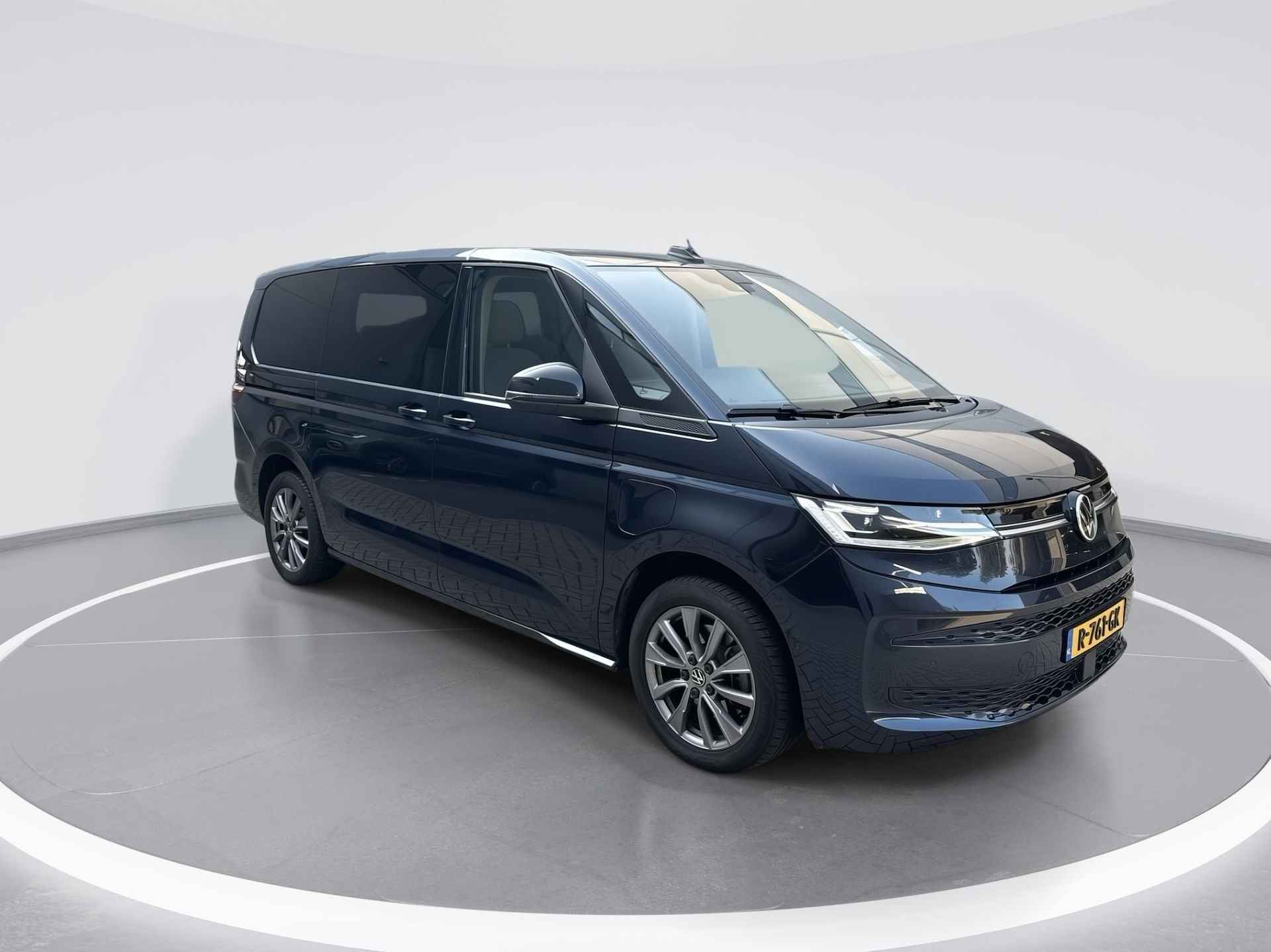 Volkswagen Multivan 1.4 218pk DSG eHybrid L2H1 Style | Panoramadak | ACC | Keyless | Elek. Schuifdeuren | Camera | IQ.Light | App-Connect | 18'' Inch | Garantie t/m 31-08-2026 of 100.000km - 5/6