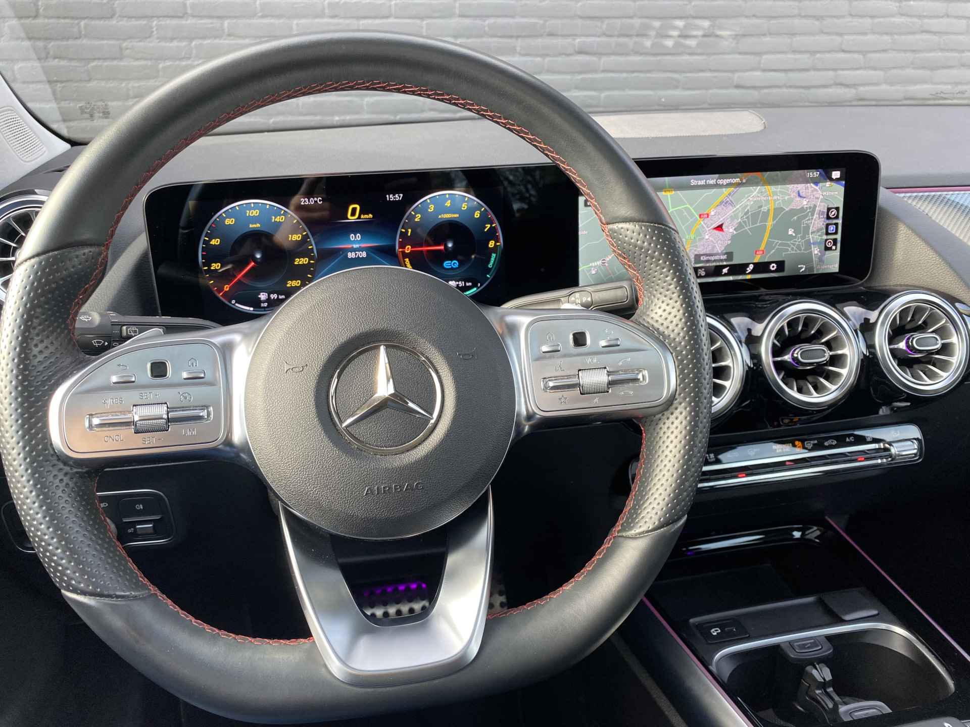 Mercedes-Benz B-Klasse 250 e AMG Line 218 pk AUT. | 1e eigenaar | dealer onderhouden | navigatie | panoramadak | + winterset | incl. BTW - 43/49