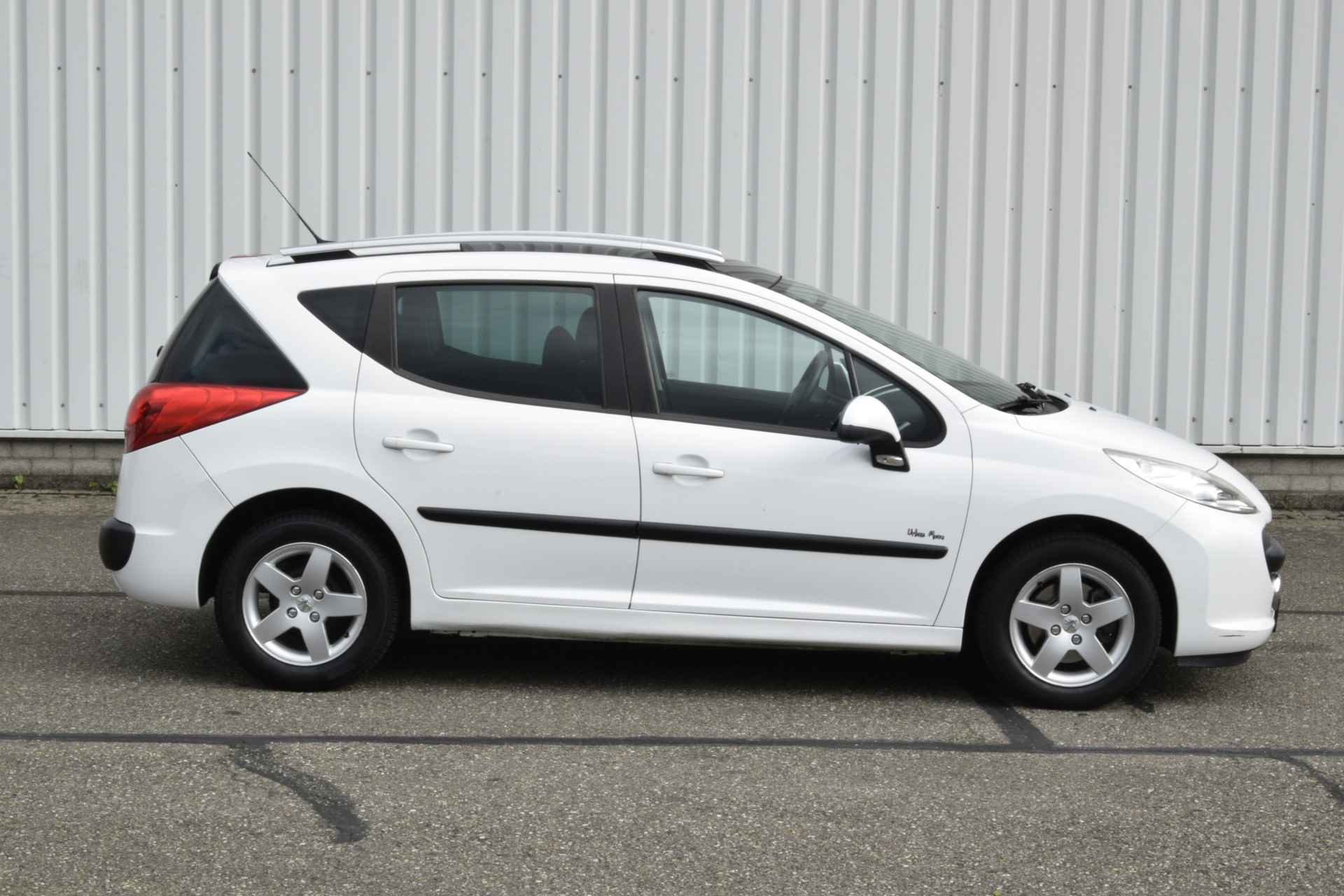 Peugeot 207 SW 1.4 VTi X-line | Panodak | All Season banden | Airco | Radio CD | - 28/30