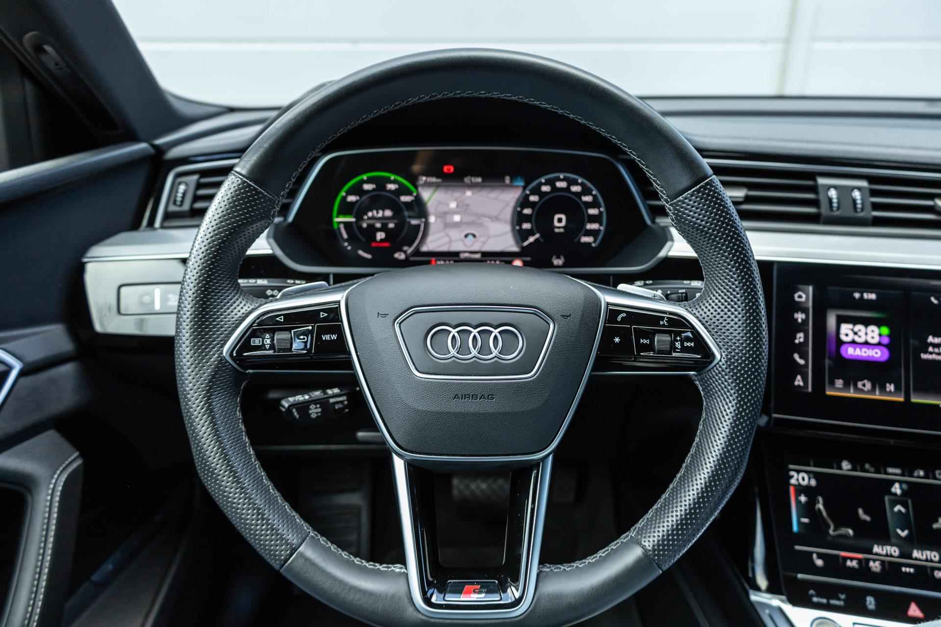 Audi e-tron 55 408pk quattro S edition 95 kWh | Panoramadak | 21" Velgen | Luchtvering - 36/52