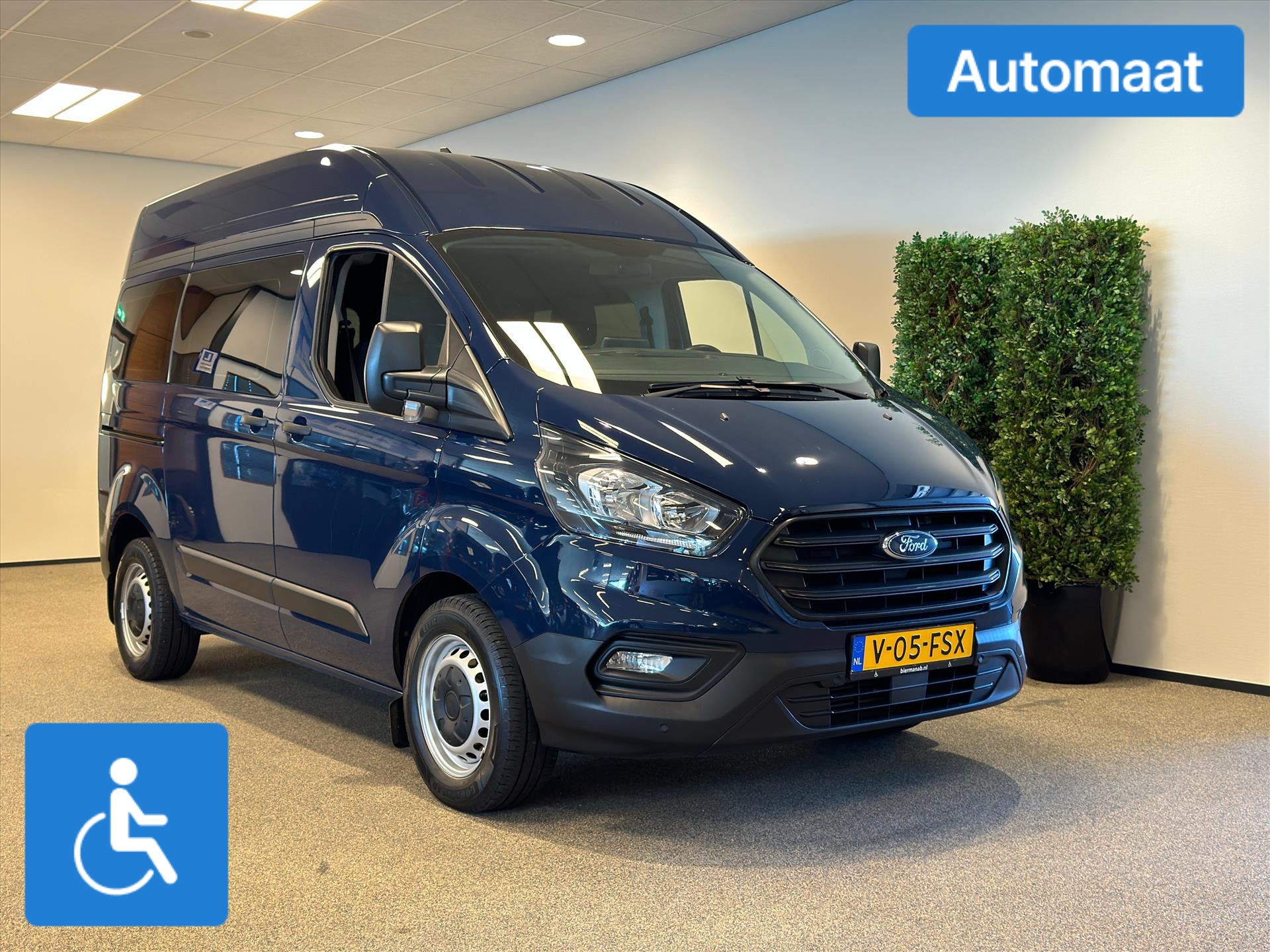 Ford Transit Custom L1H2 Rolstoelbus Automaat (airco)