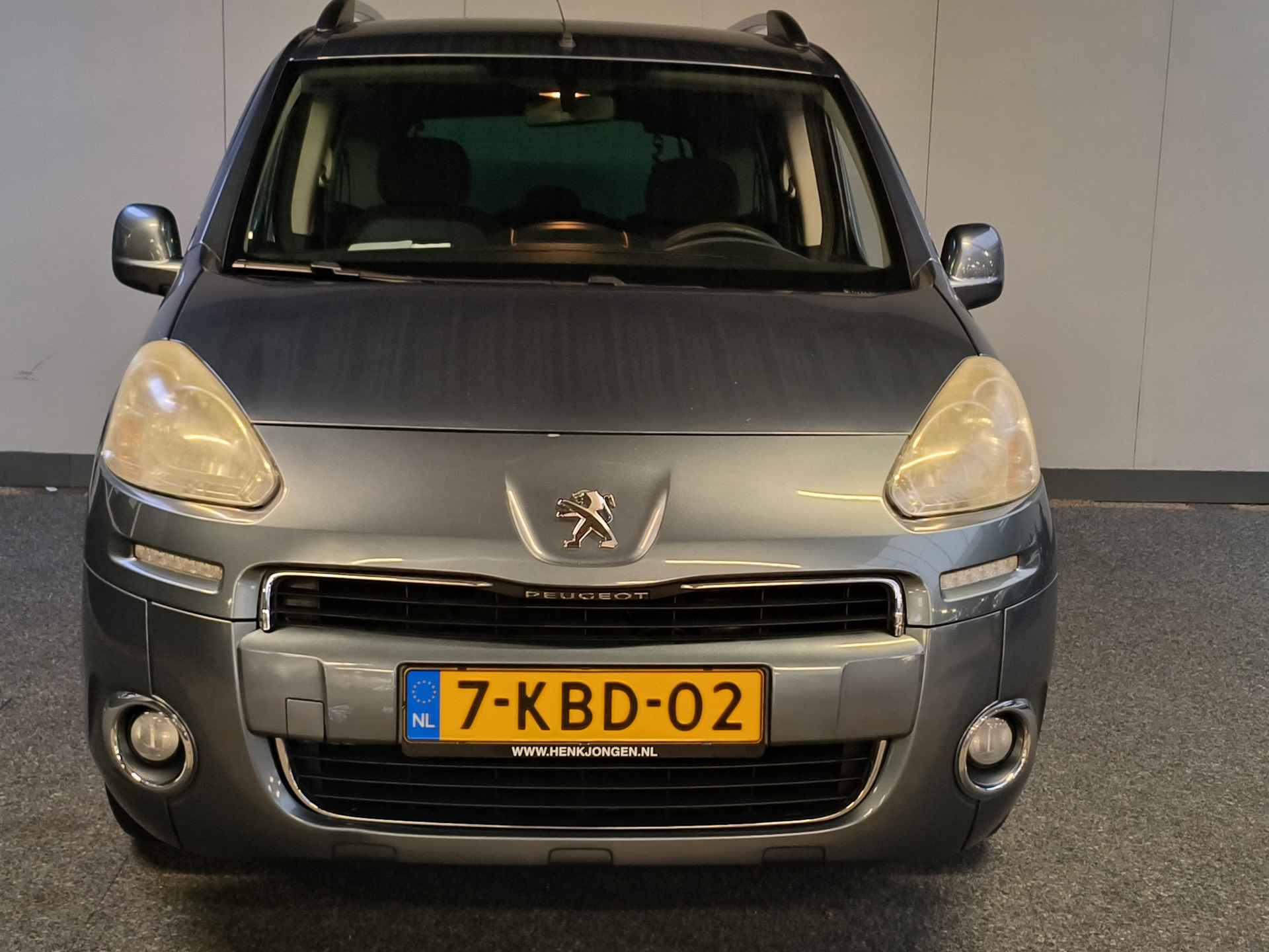 Peugeot Partner Tepee 1.6 VTi Family Rijklaar + 12 maanden Bovag-garantie Henk Jongen Auto's in Helmond,  al 50 jaar service zoals 't hoort! - 4/38