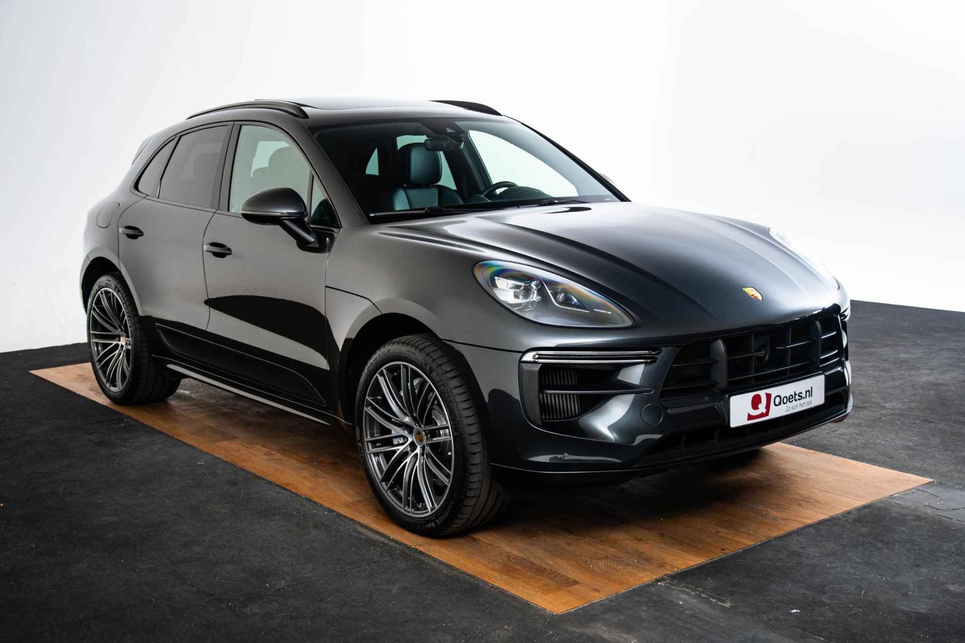 Porsche Macan 2.9 Turbo Panoramadak - Luchtvering - Sportdesign Pakket - Stoelverwaming/ventilatie - Sportuitlaat - Adaptieve Cruise Control - Interieurvoorverwarming - BOSE - Interieurpakket carbon - 68/69